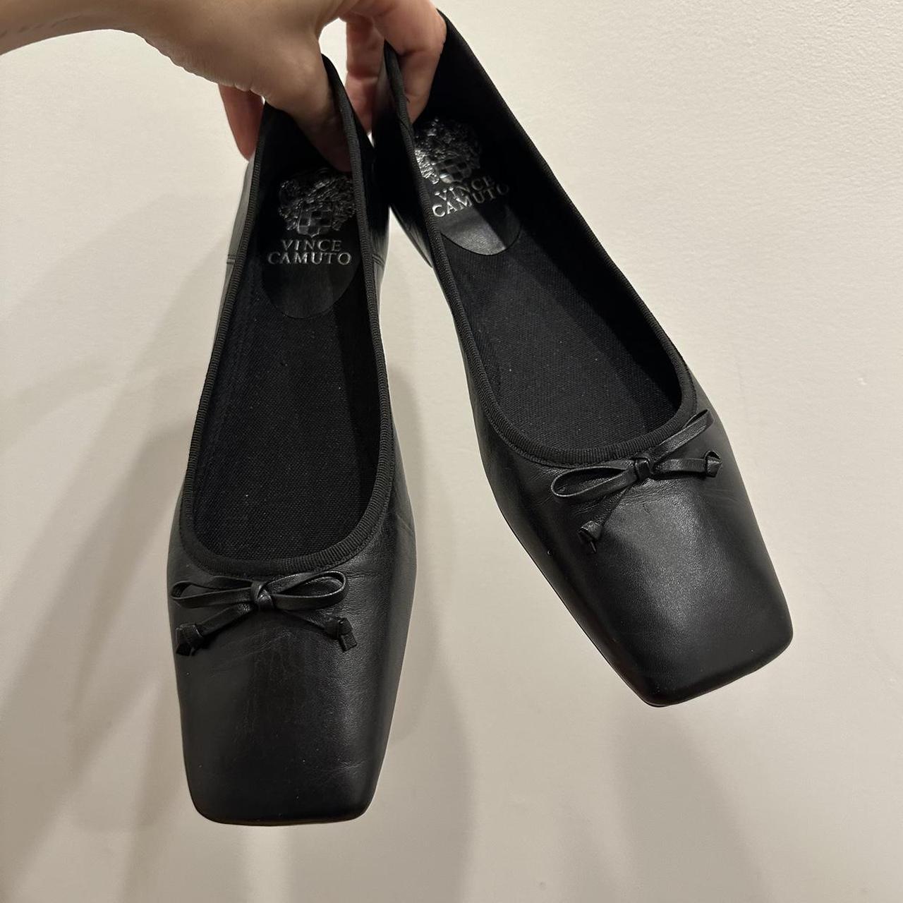 vince camuto black flats