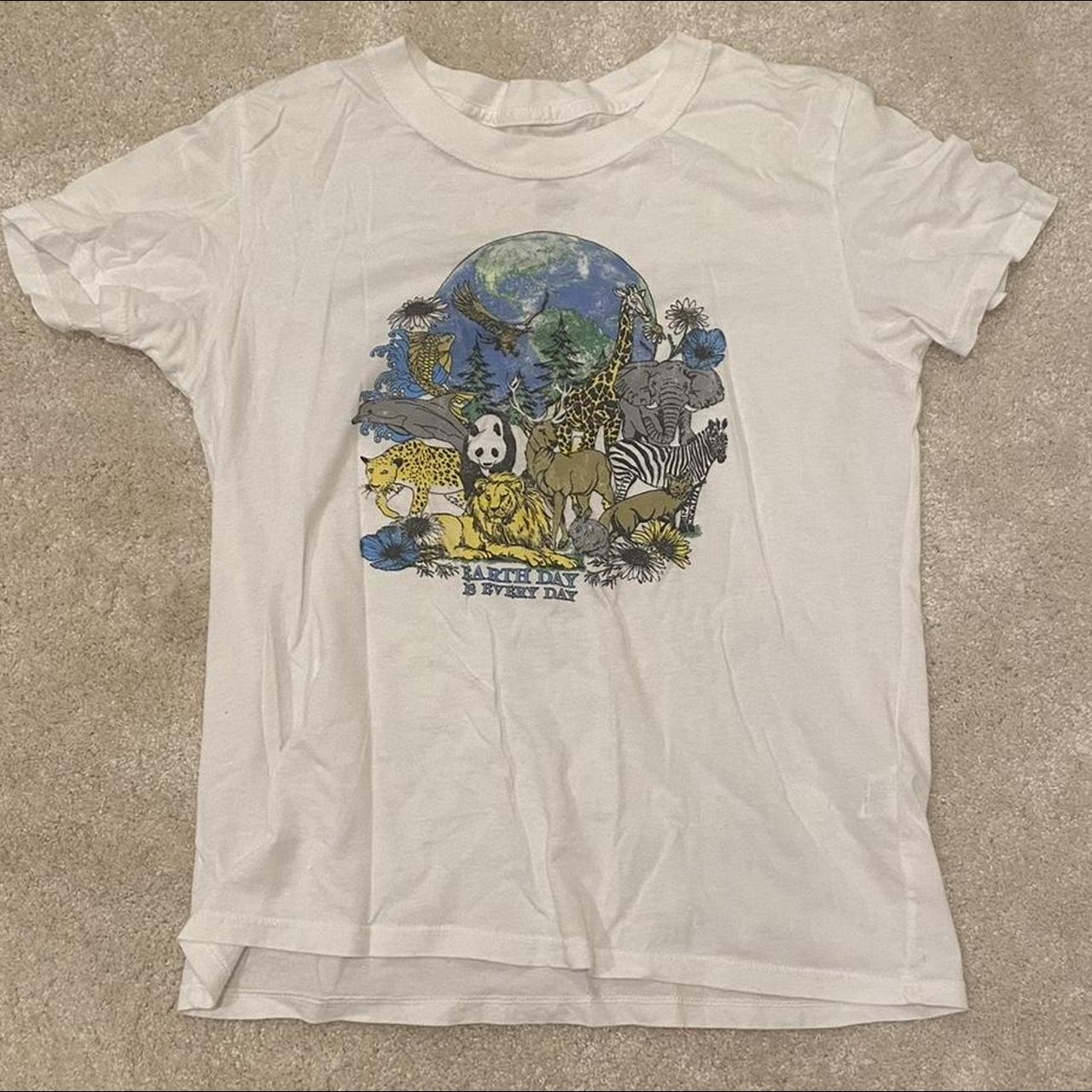 pacsun earth day shirt 🌎 soft material, a bit... - Depop