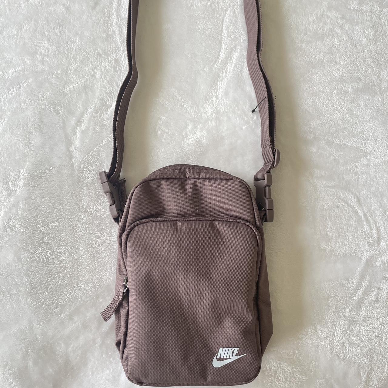 vintage nike shirts men