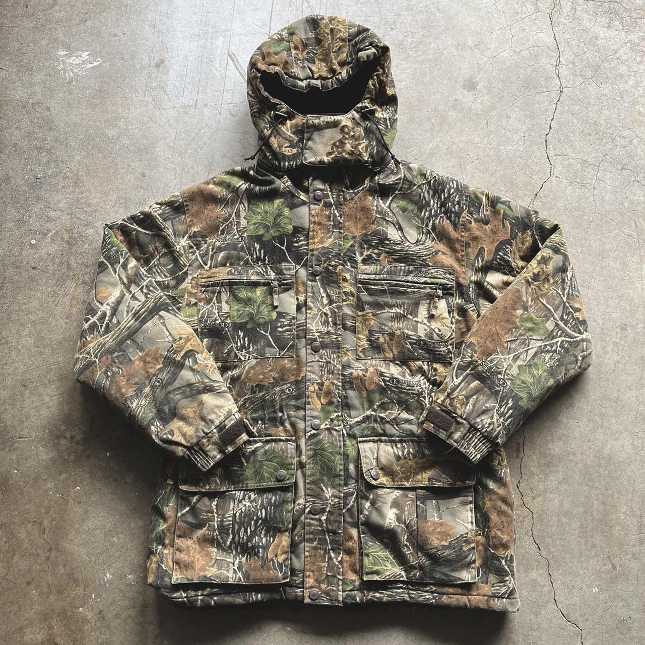 Vintage cabelas real tree camo quilt lined jacket... - Depop