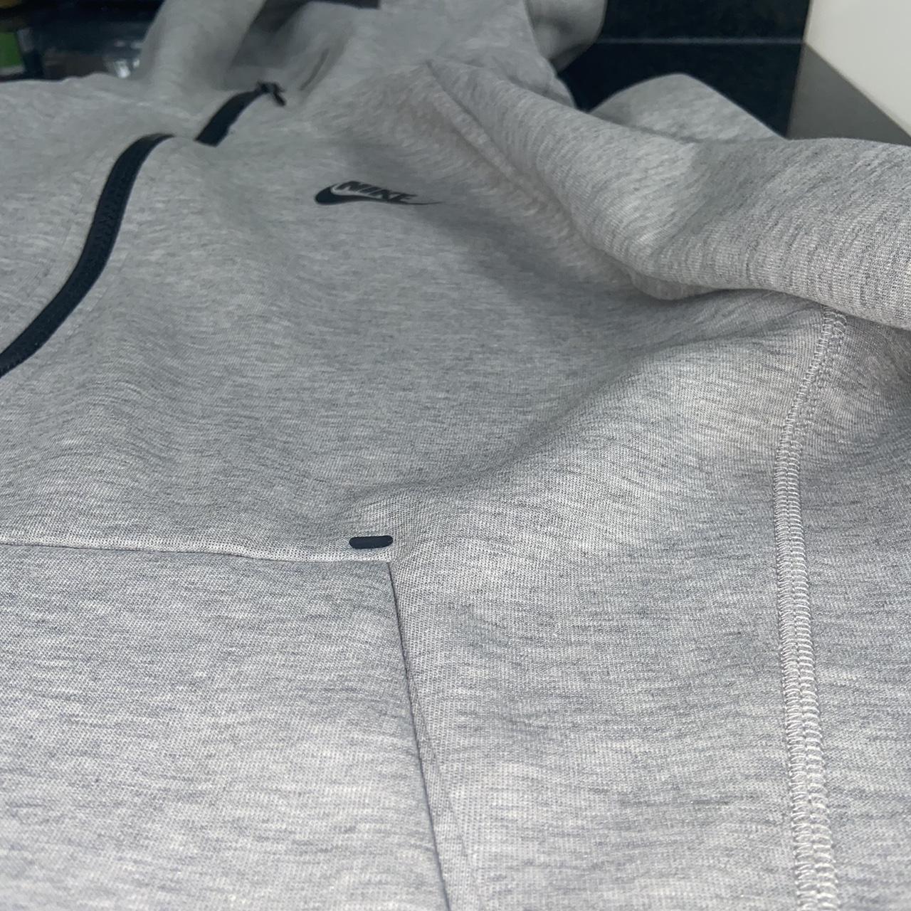 mens nike tech fleece hoodie grey