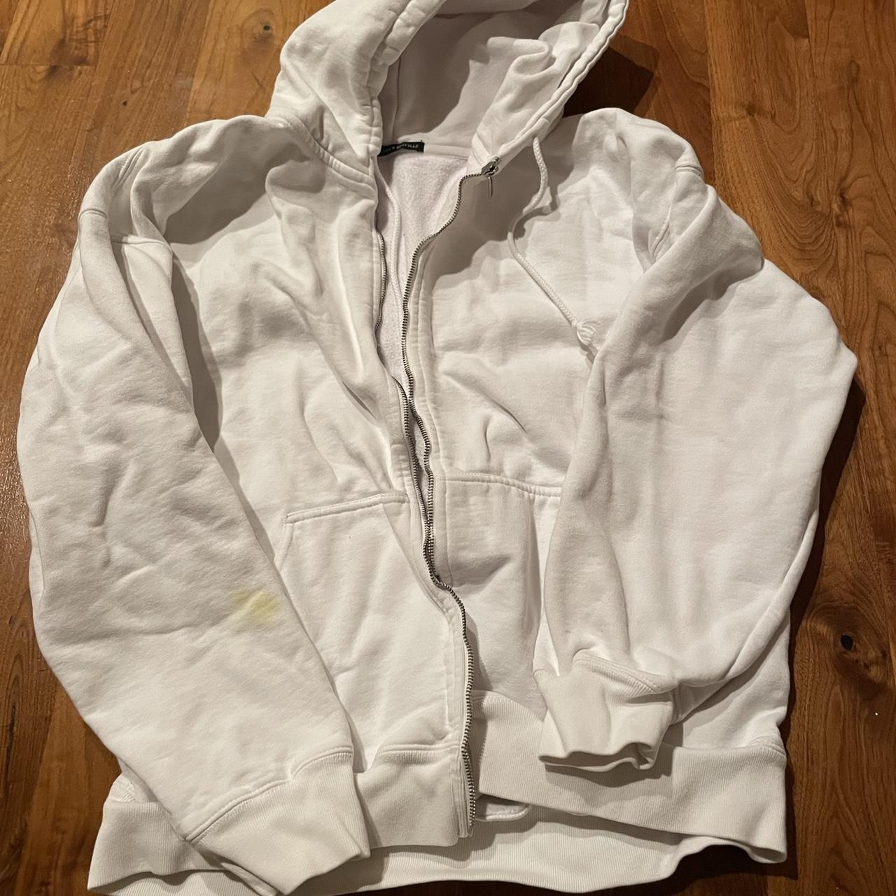 Brandy Melville Women's White Hoodie | Depop