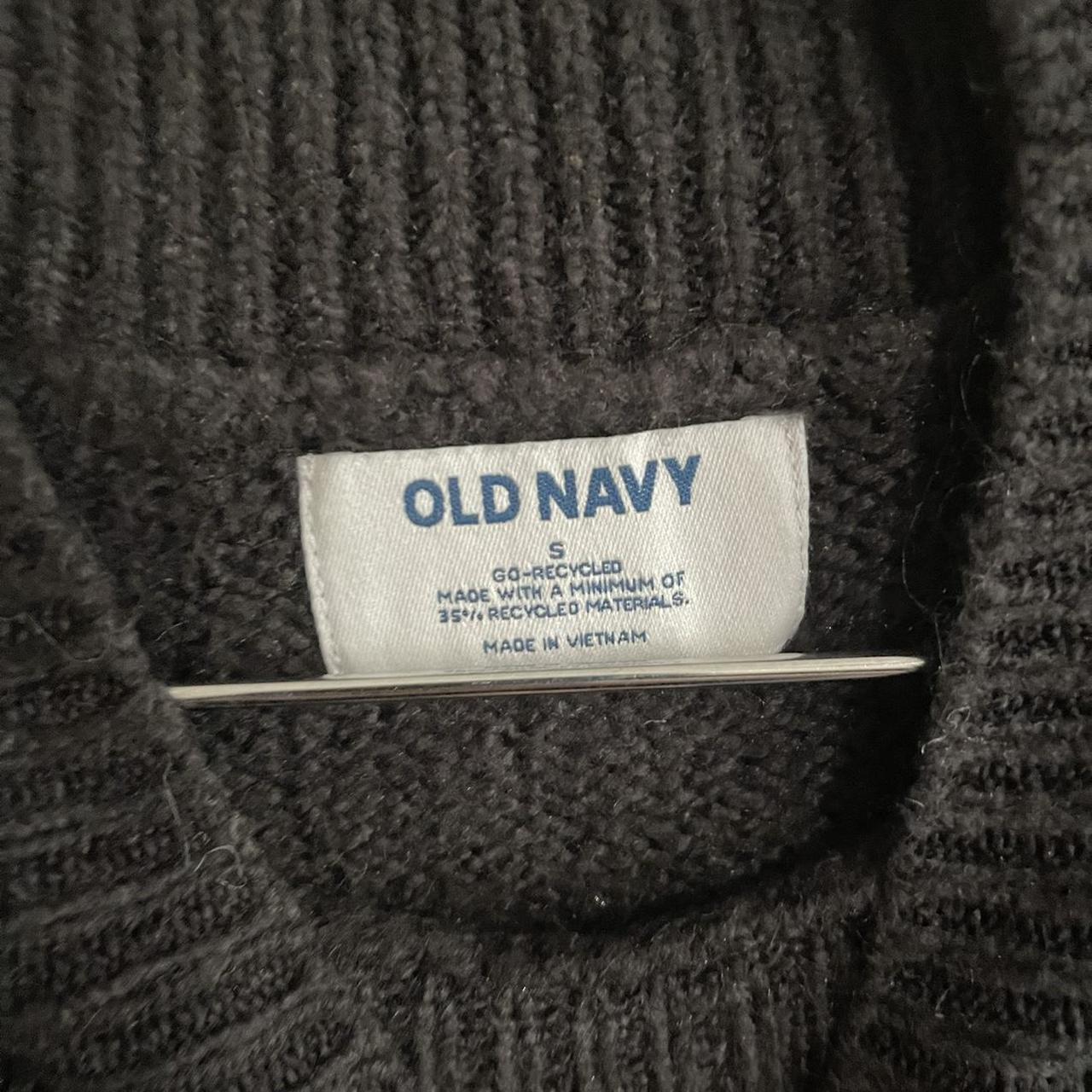 Old Navy Women's Black Jumper | Depop