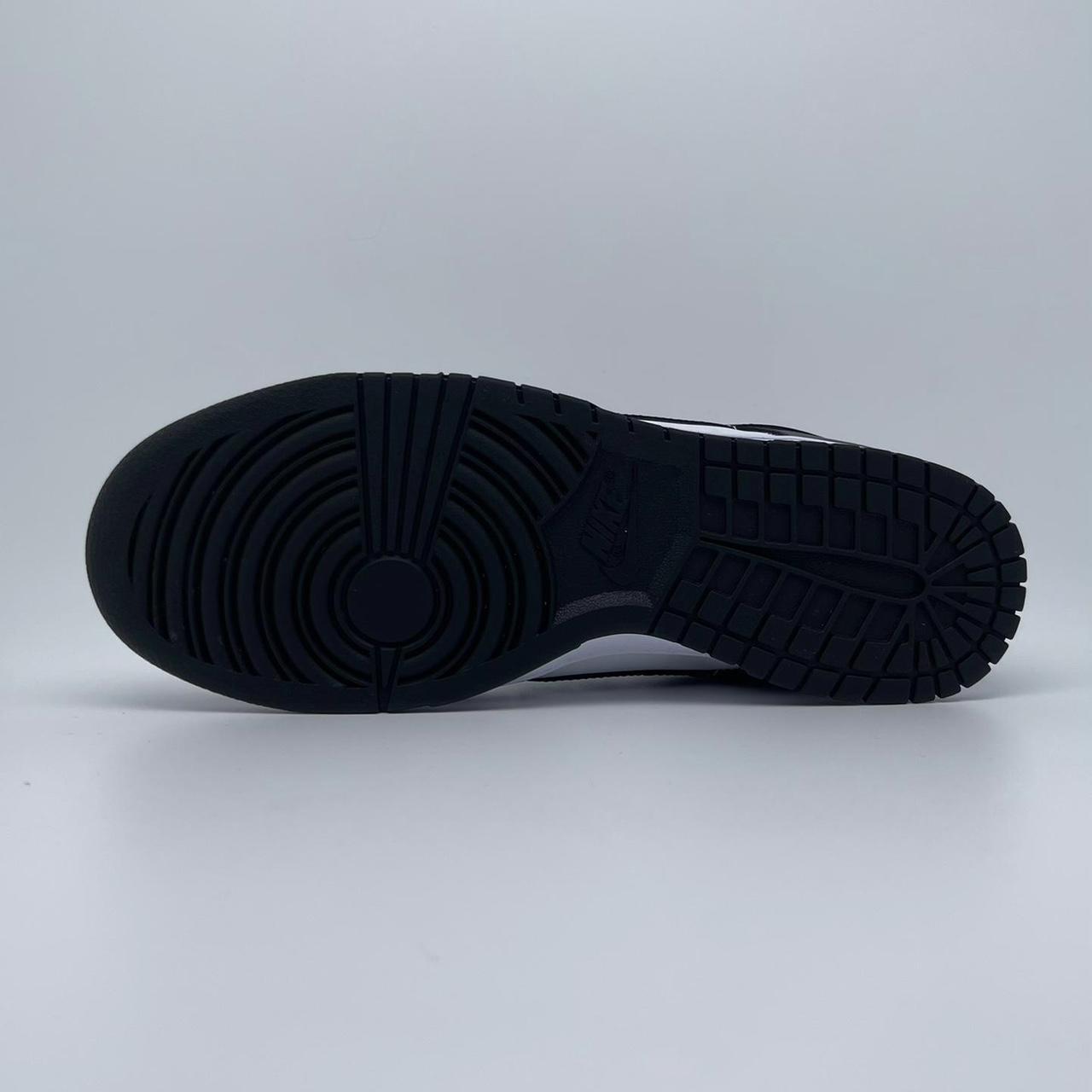 mens nike dunks black and white