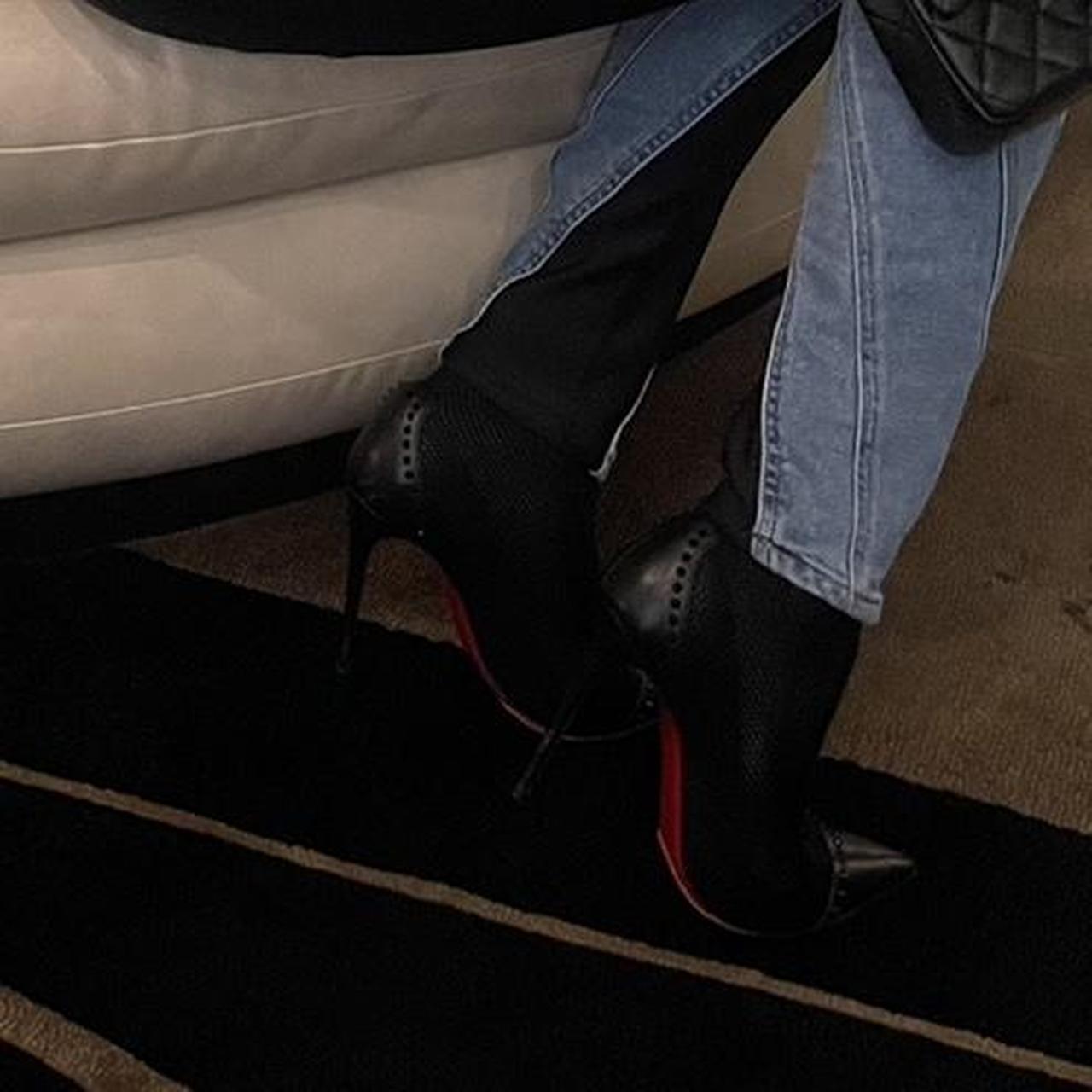 Christian louboutin 2024 dovi dova