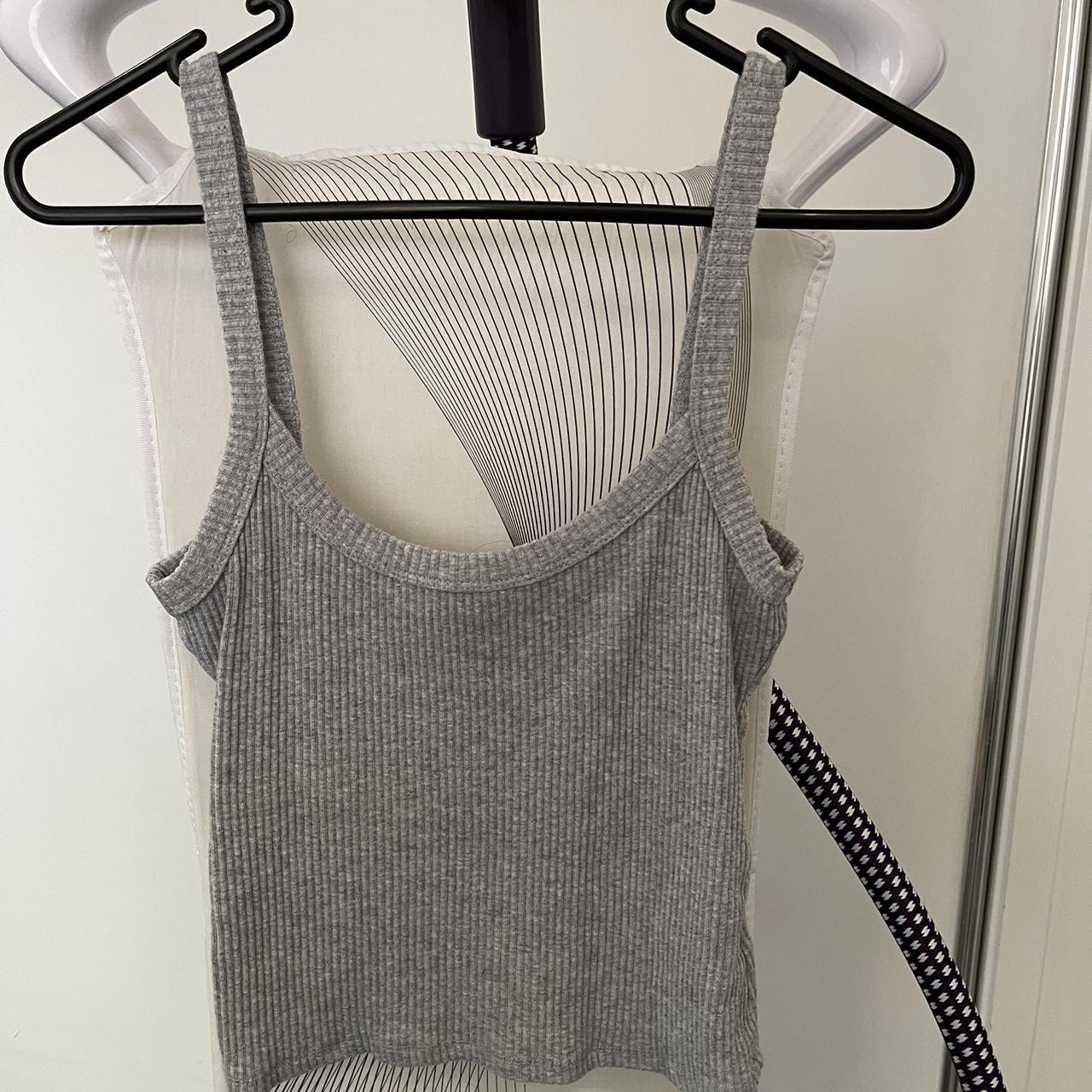 Supre tank Barely worn Size small - Depop