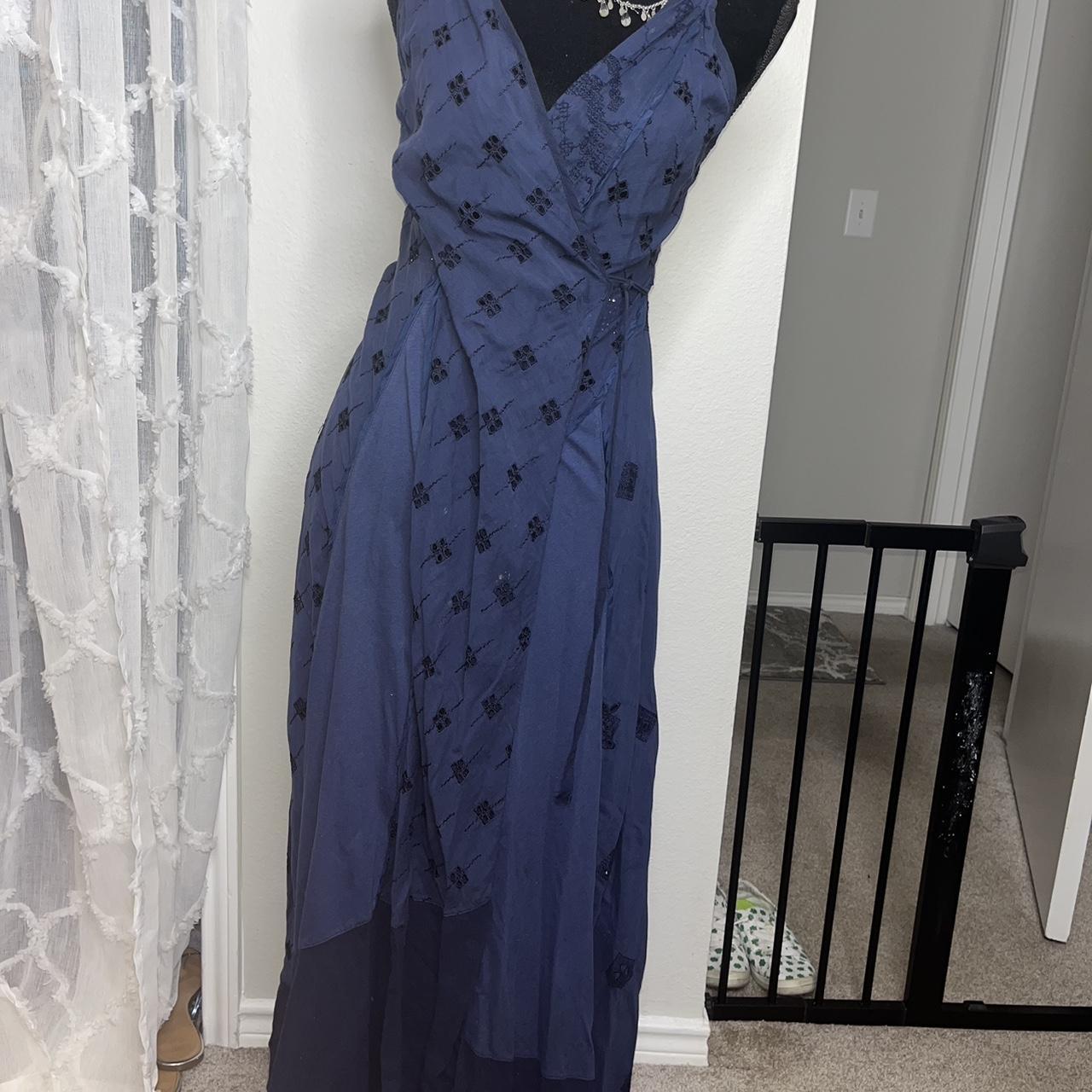 Burning Torch Navy Blue Dress with Gold UnderSlip - Depop