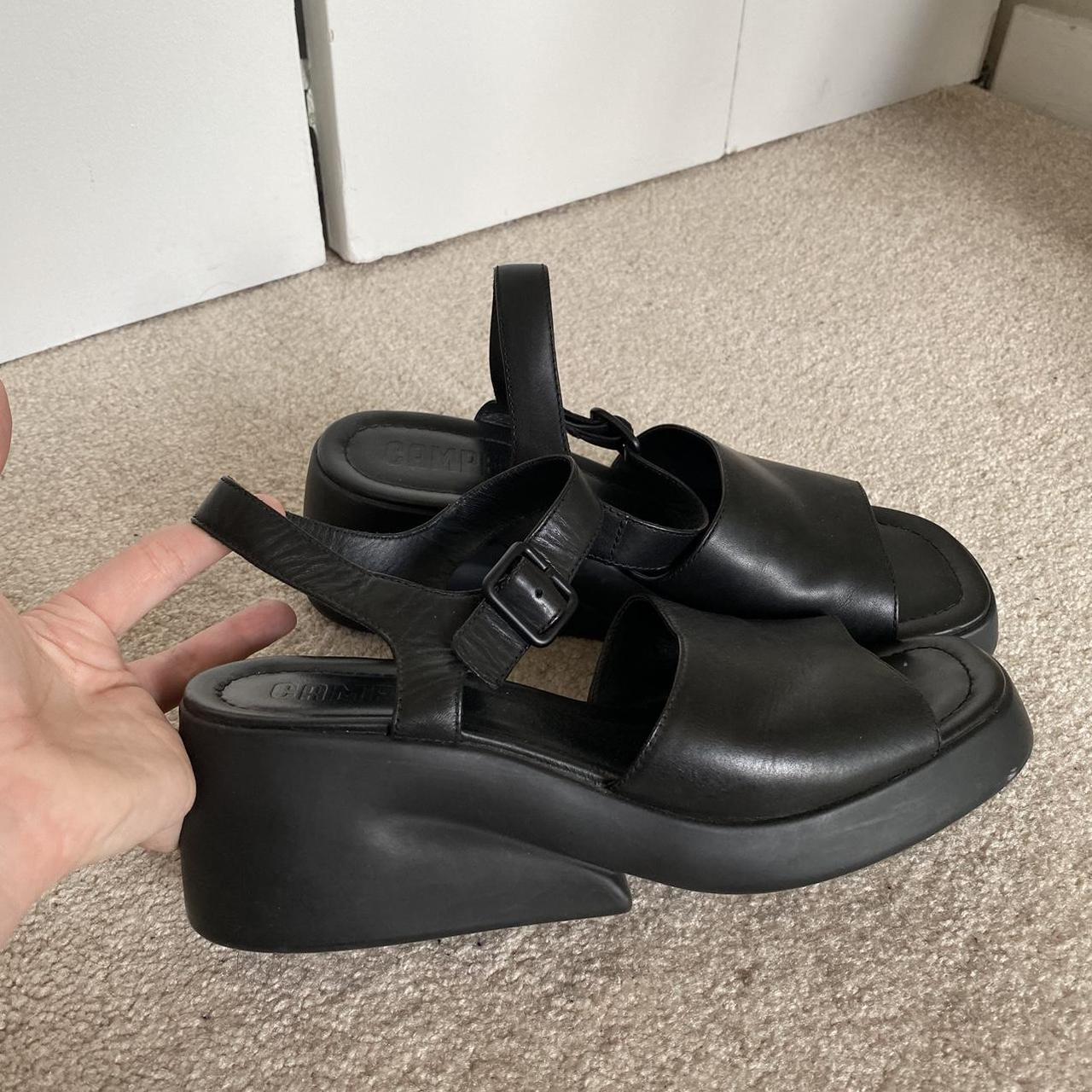 camper black sandals