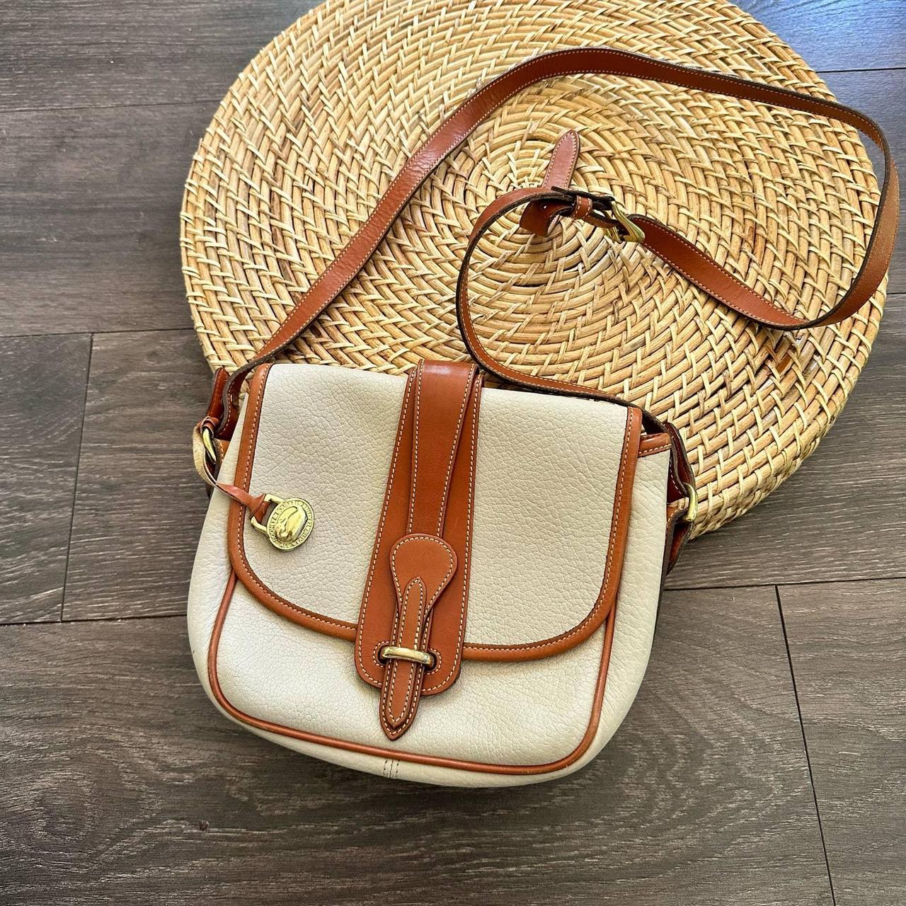 Dooney and clearance bourke flap crossbody