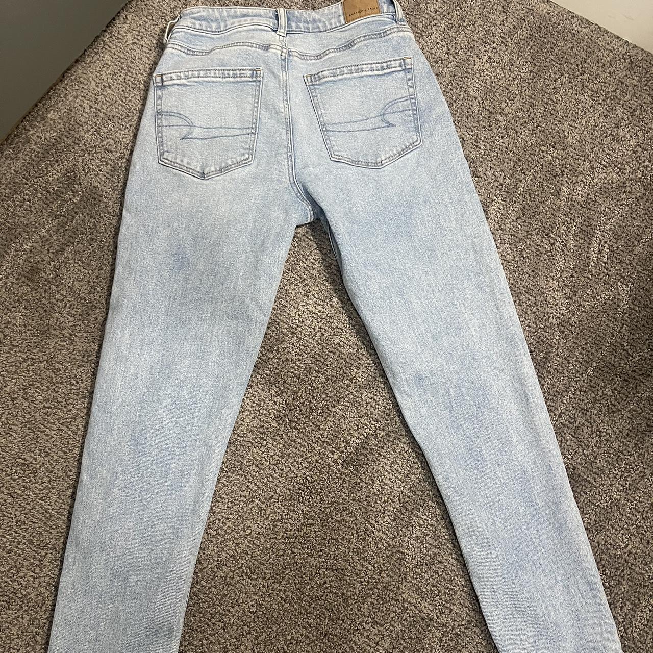 American Eagle light blue jeans 2 short - Depop