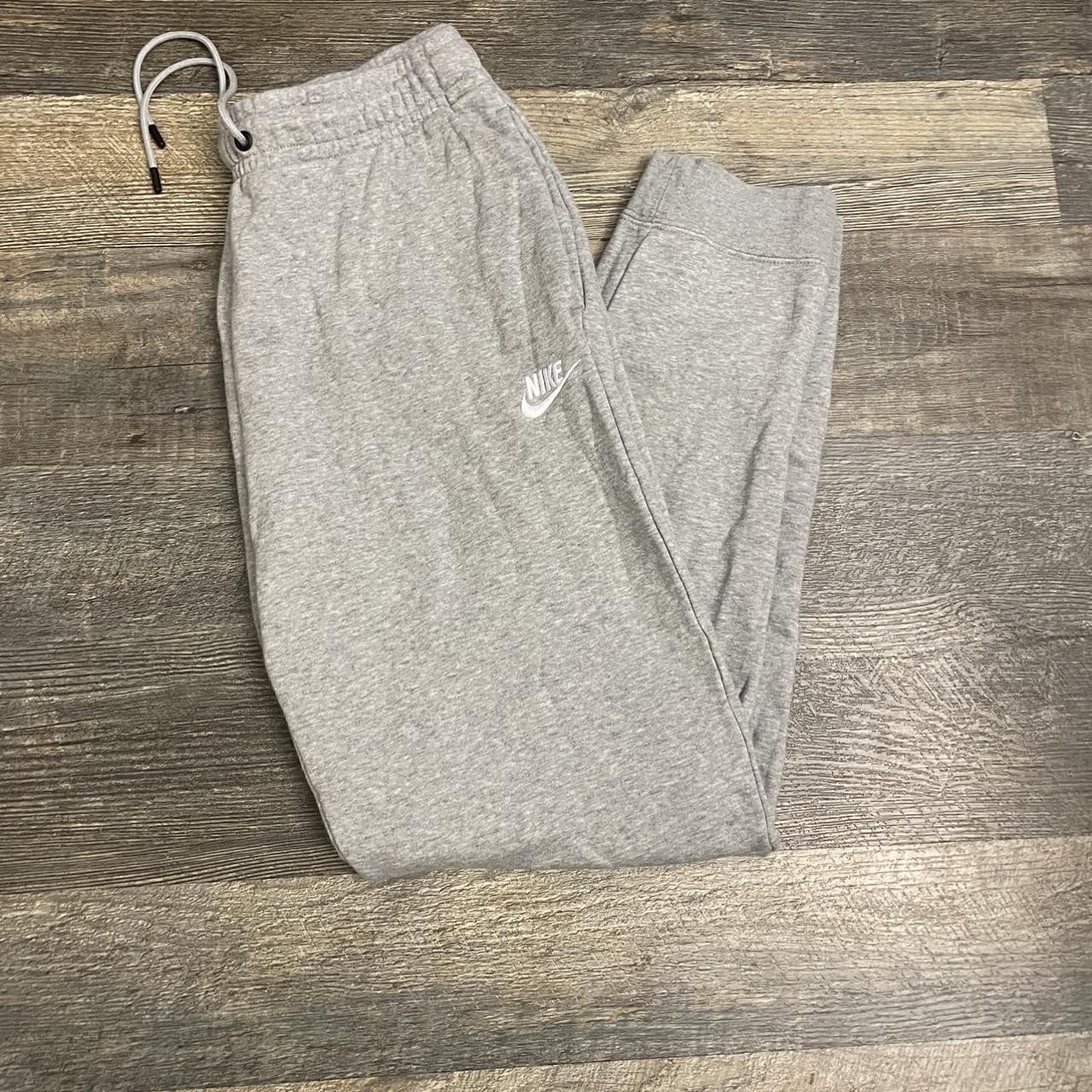 womens tall white nike socks