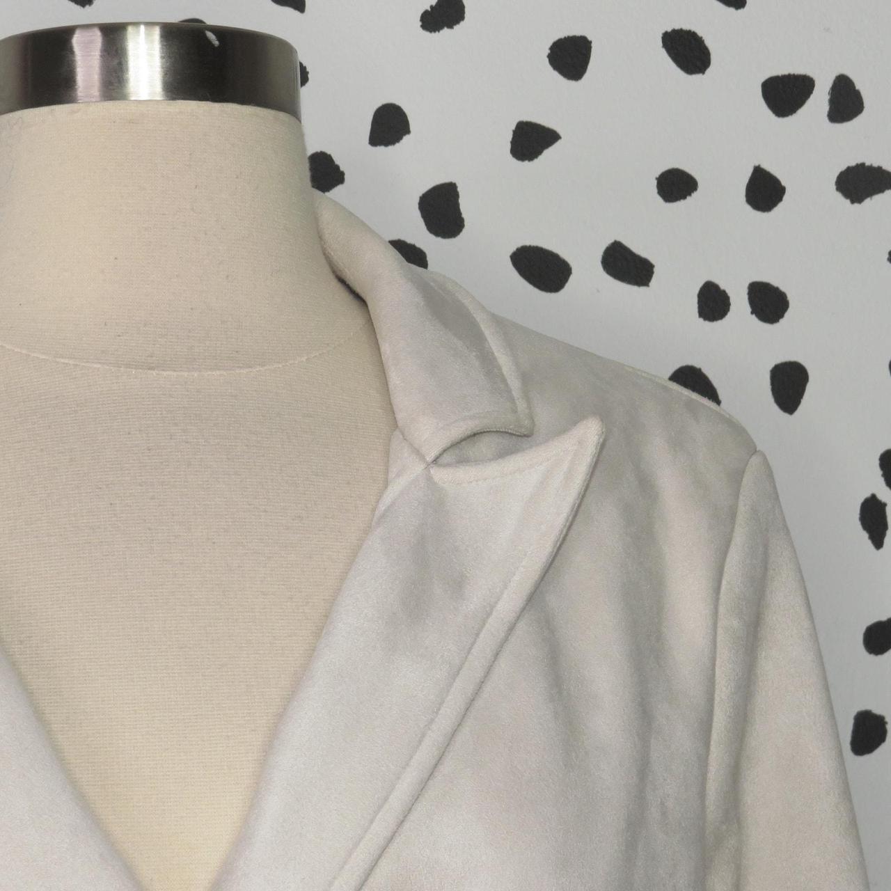 Source Unknown Women's Jacket - Cream - 6 – T Tah… - image 2