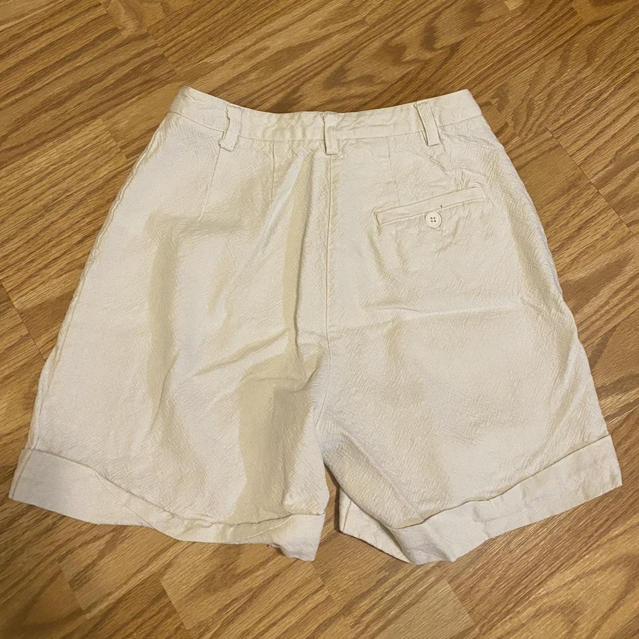 Brandy Melville white shorts!! super flattering and... - Depop