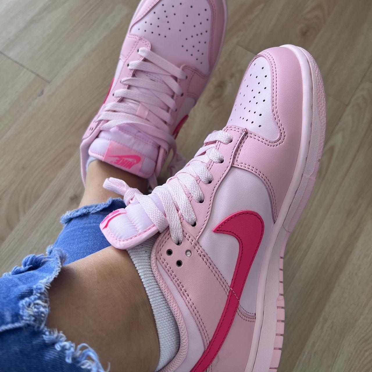 Nike Women's Trainers | Depop