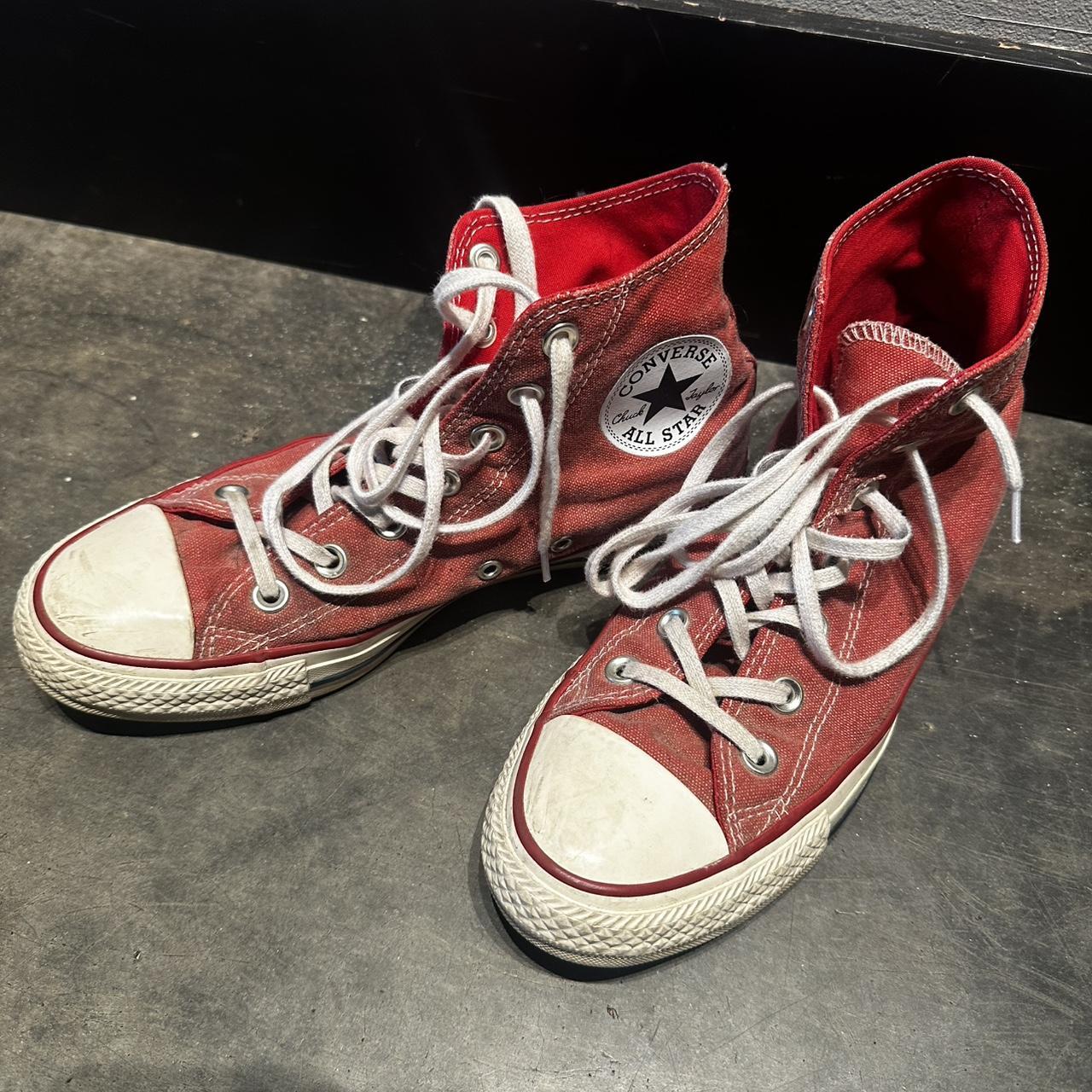 Brick red converse online