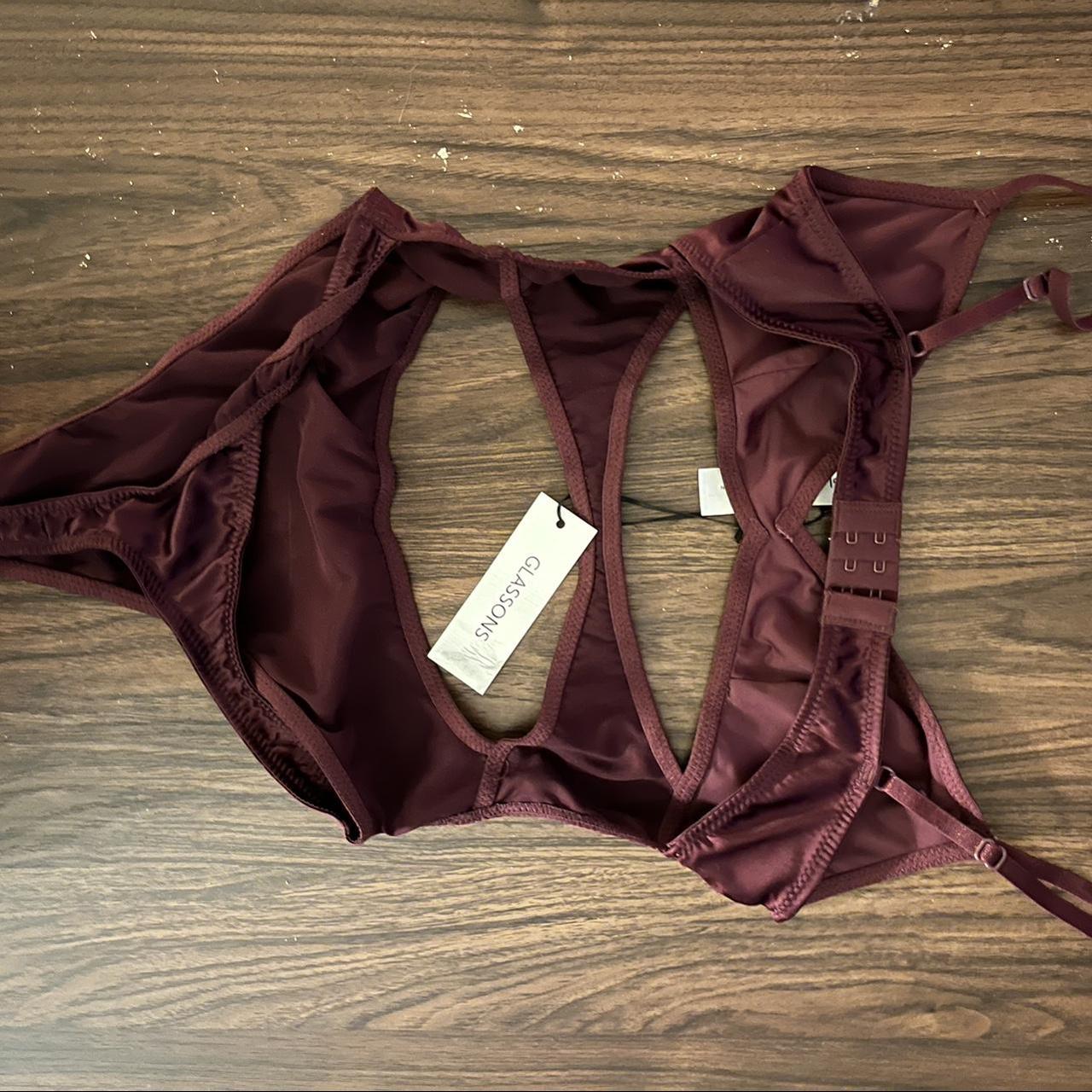 TikTok shop brown body suit, never worn size XL - Depop