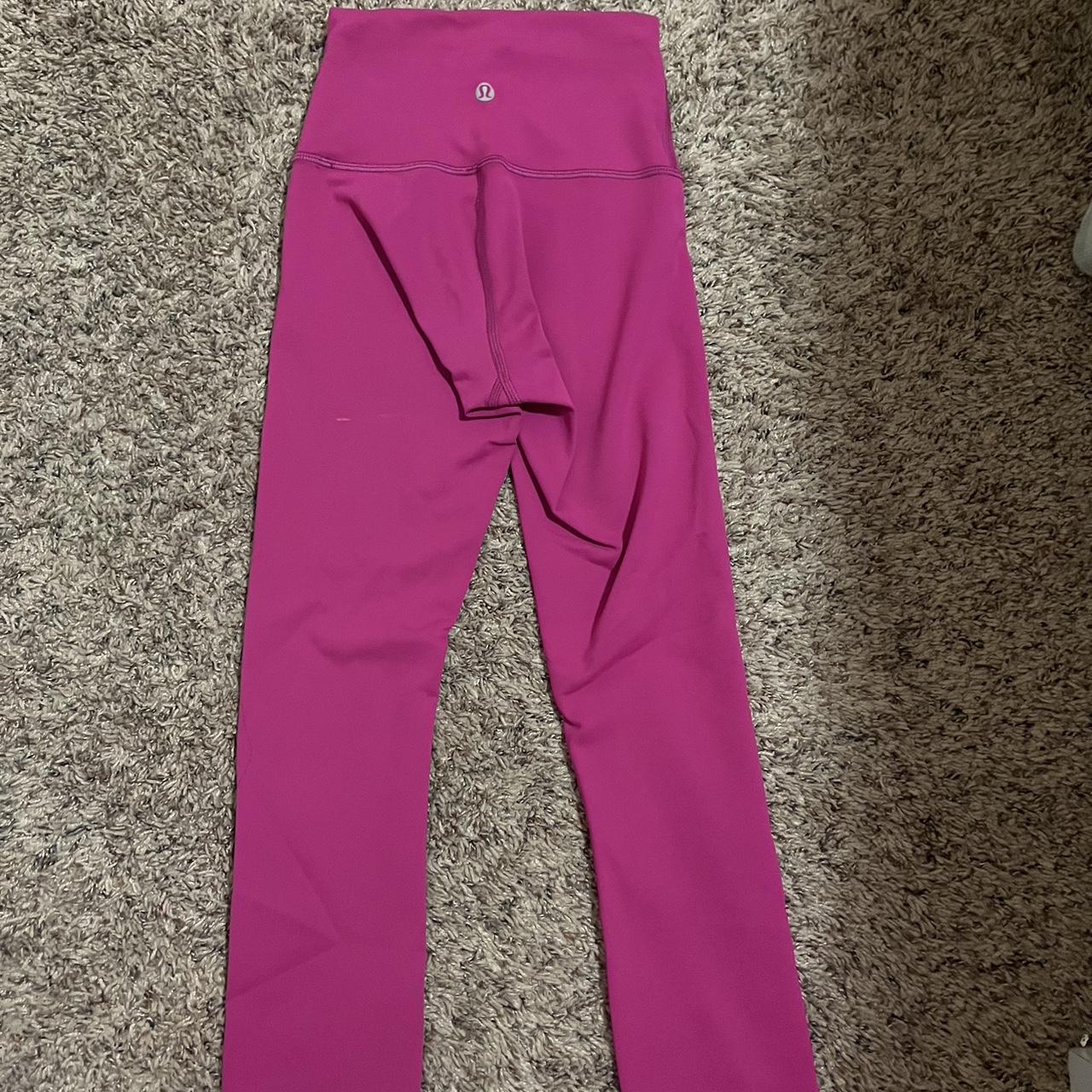Super cute pink lululemon leggings Very good... Depop