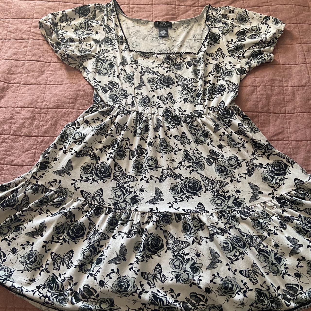 Thorn and Fable dress. Hot topic. Size XL. Free... - Depop