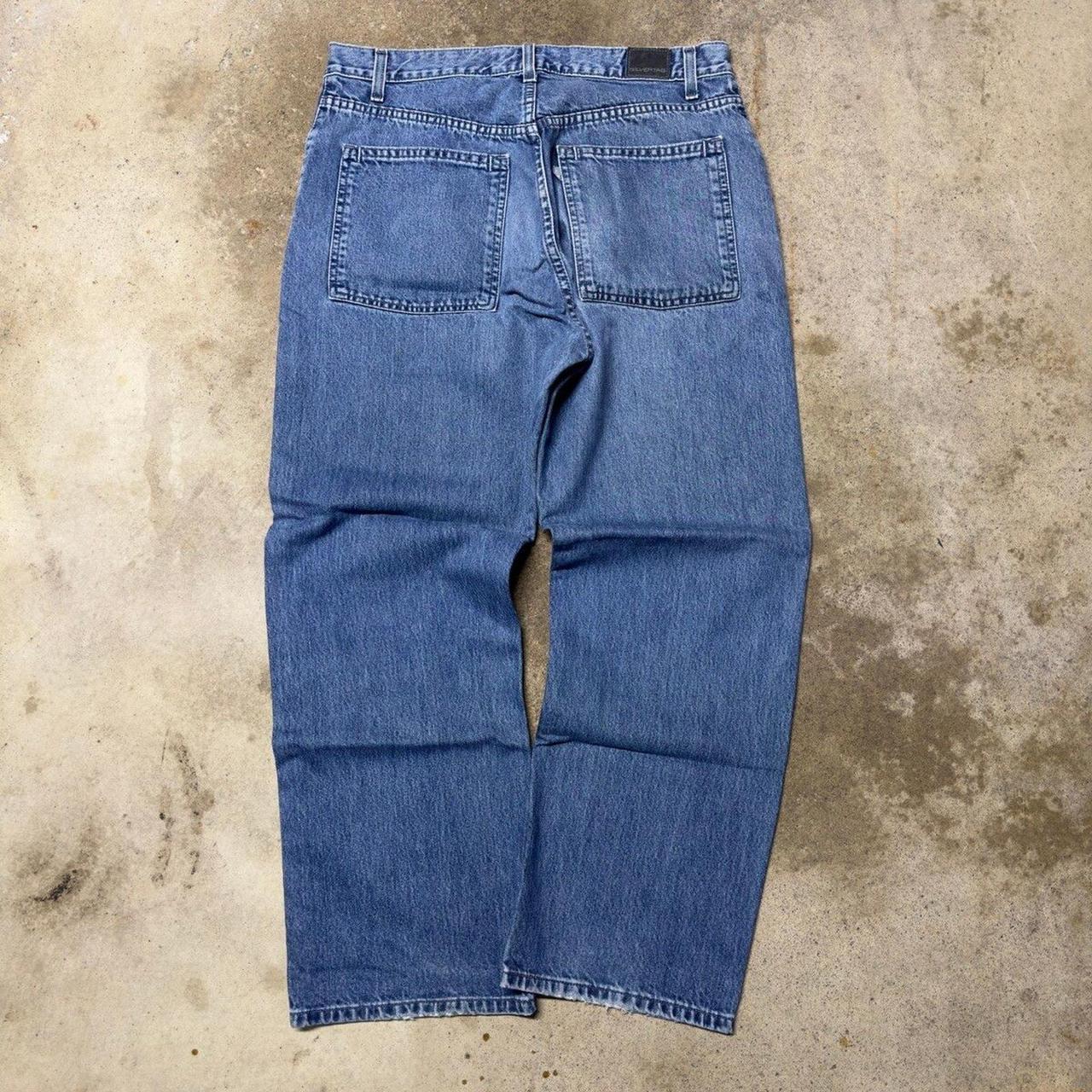 item listed by garmenttrafficker
