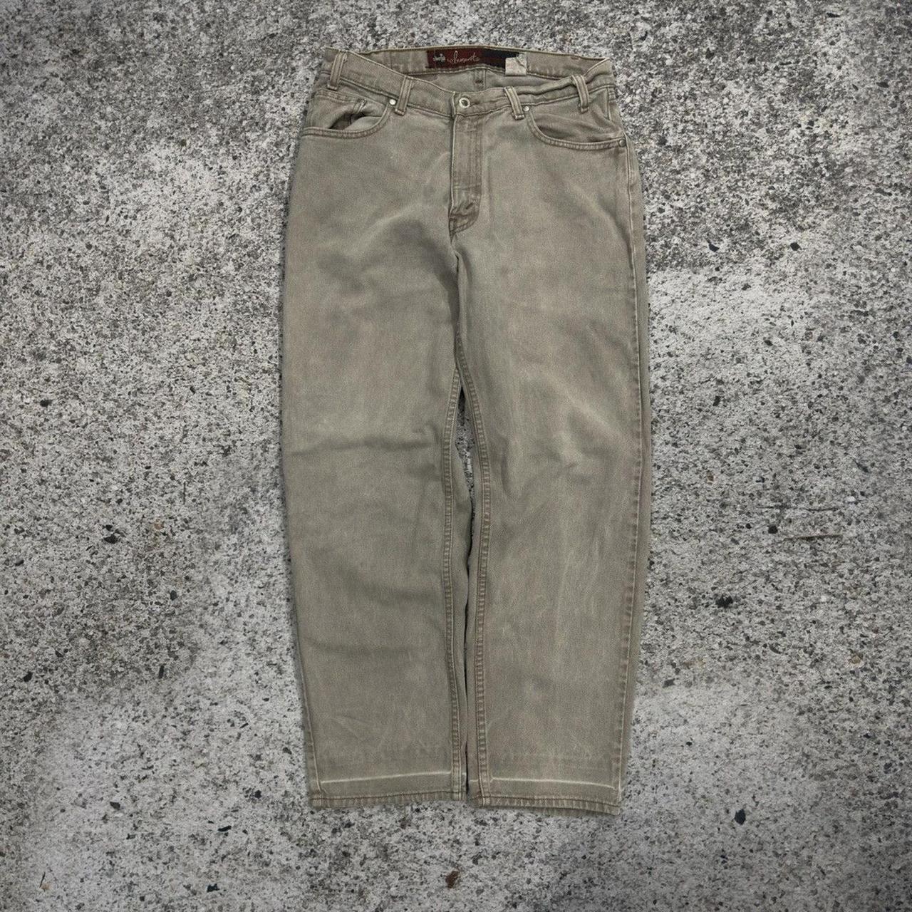 item listed by garmenttrafficker