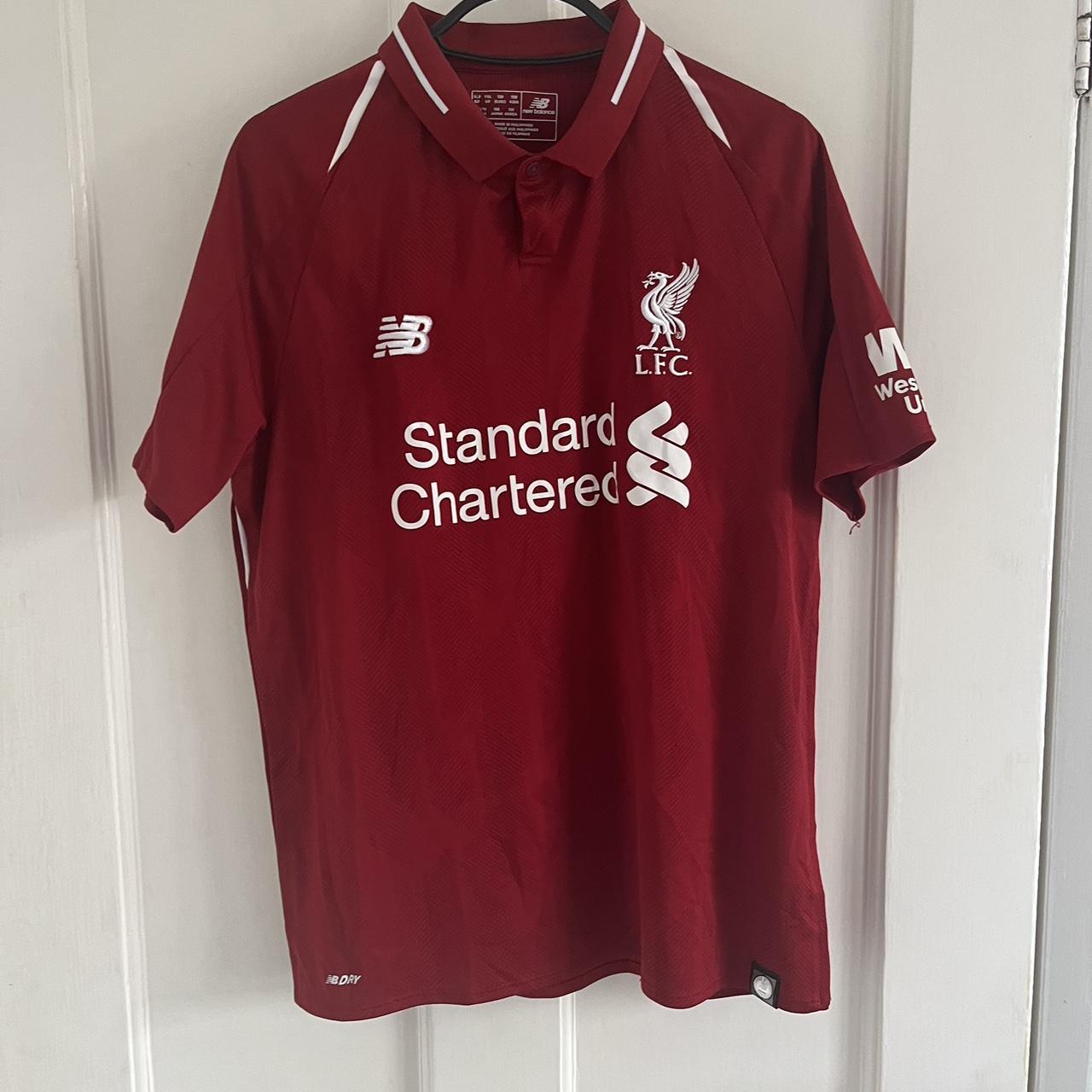 Liverpool shirt hotsell 18 19