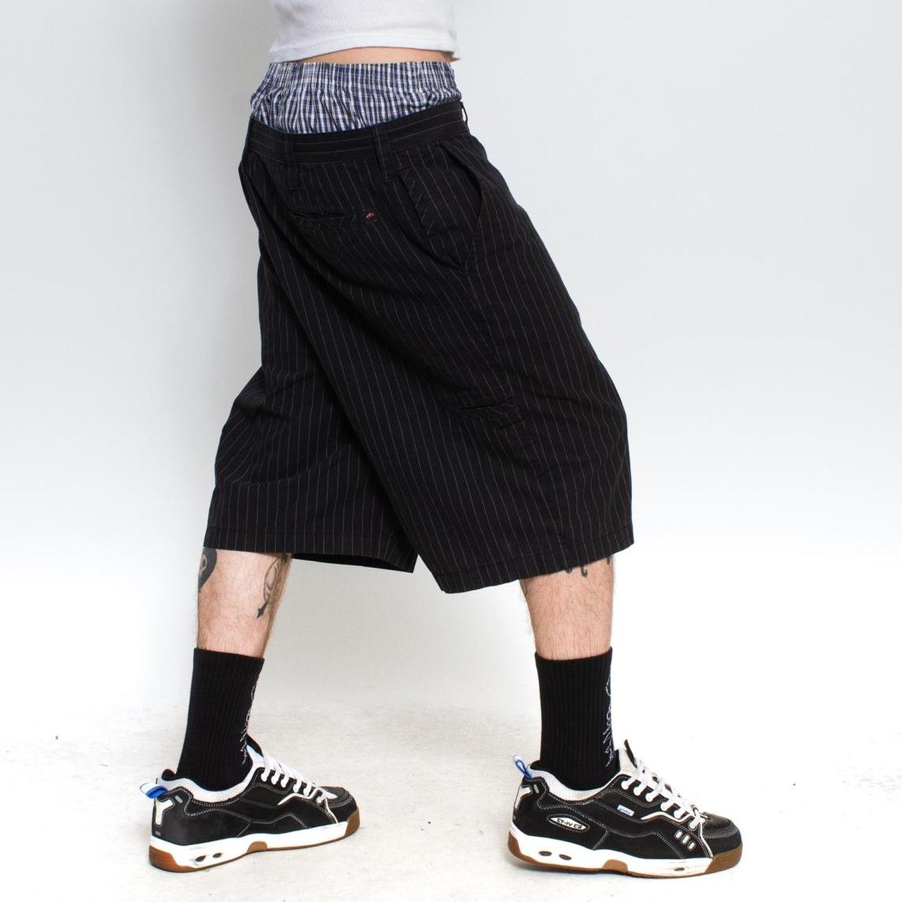 Hawke & Co. Men's Black and White Shorts (2)