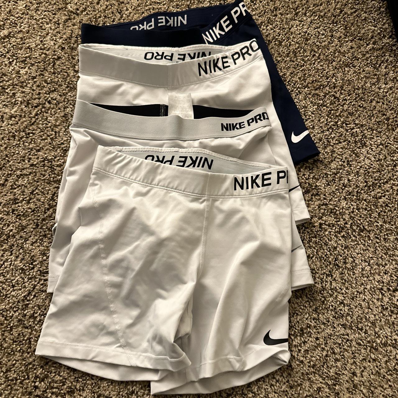 Nike pro sales compression shorts sizing