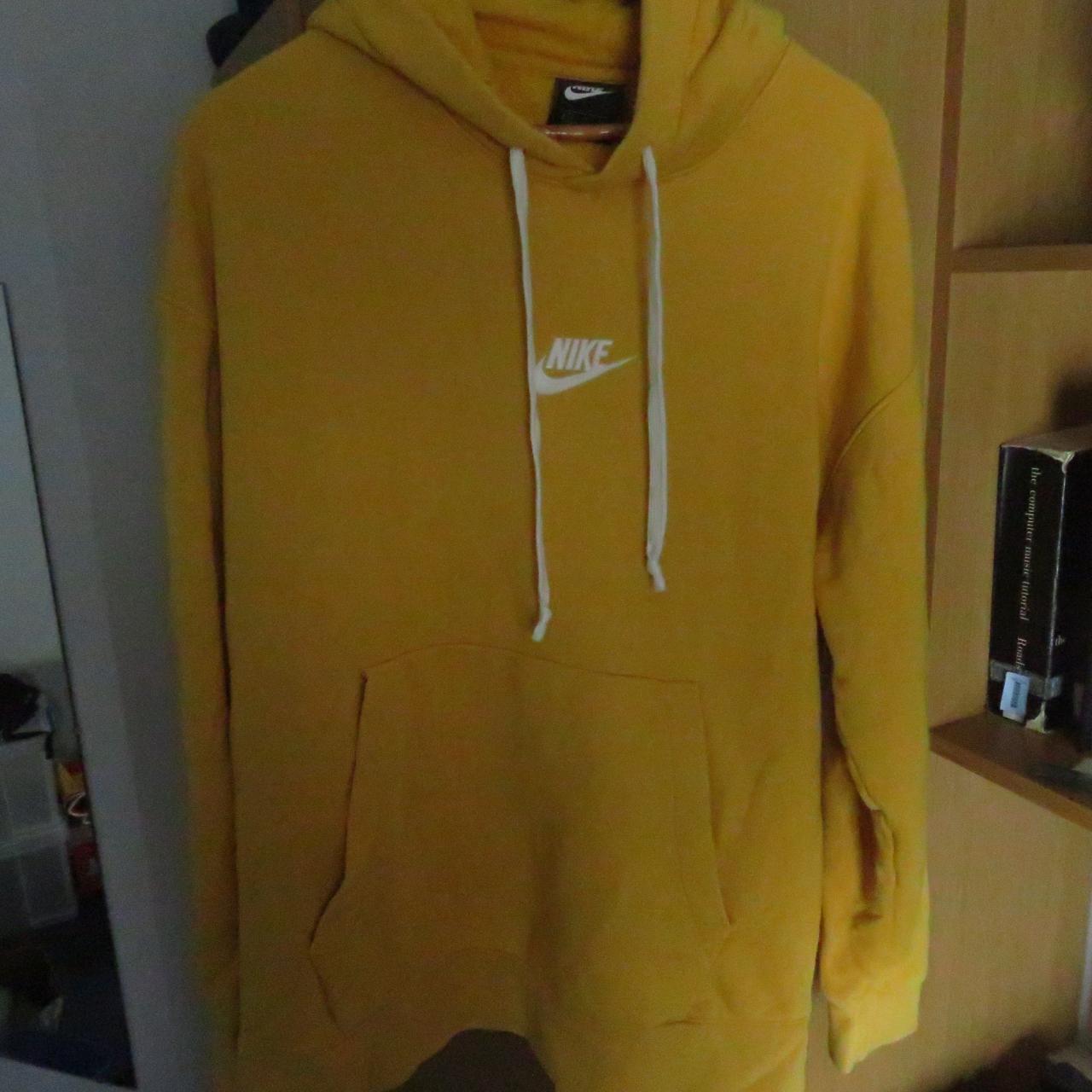 mens nike hoodie yellow