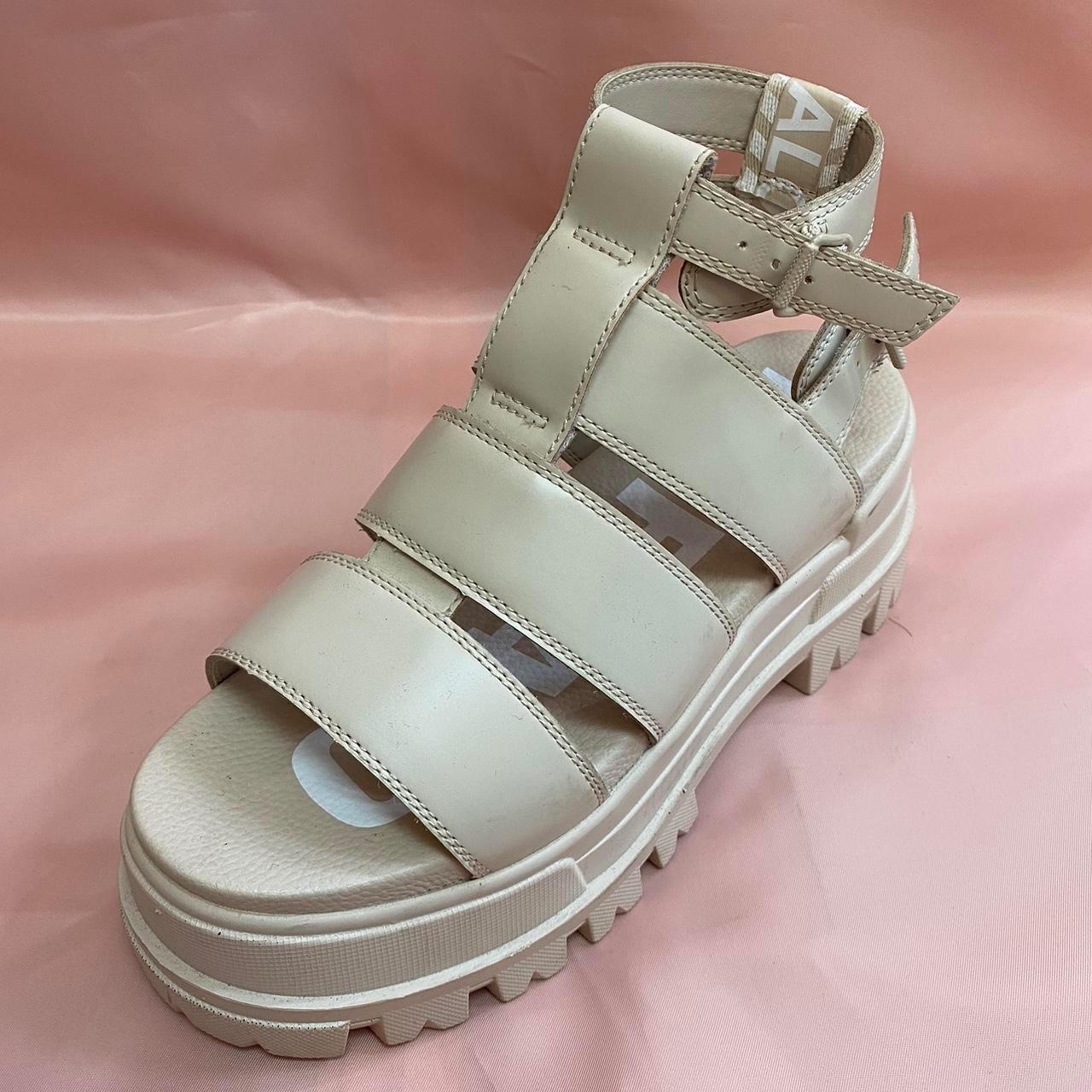item listed by momofellows