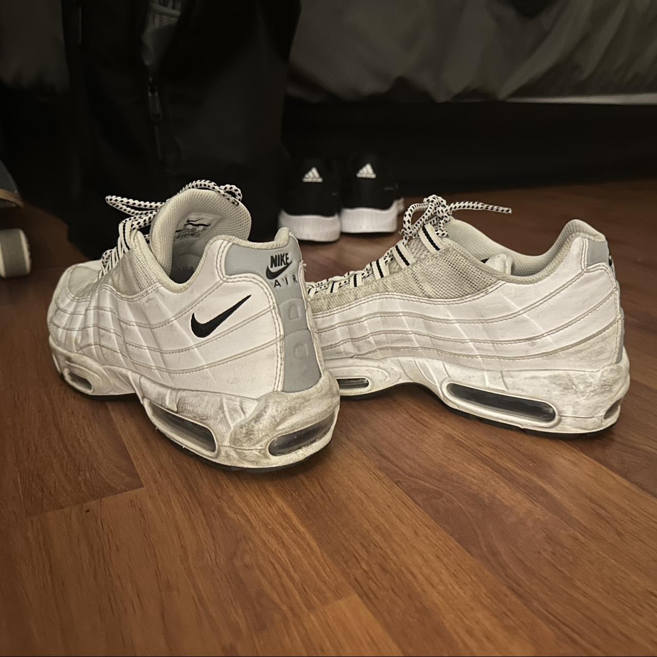 95s nike white