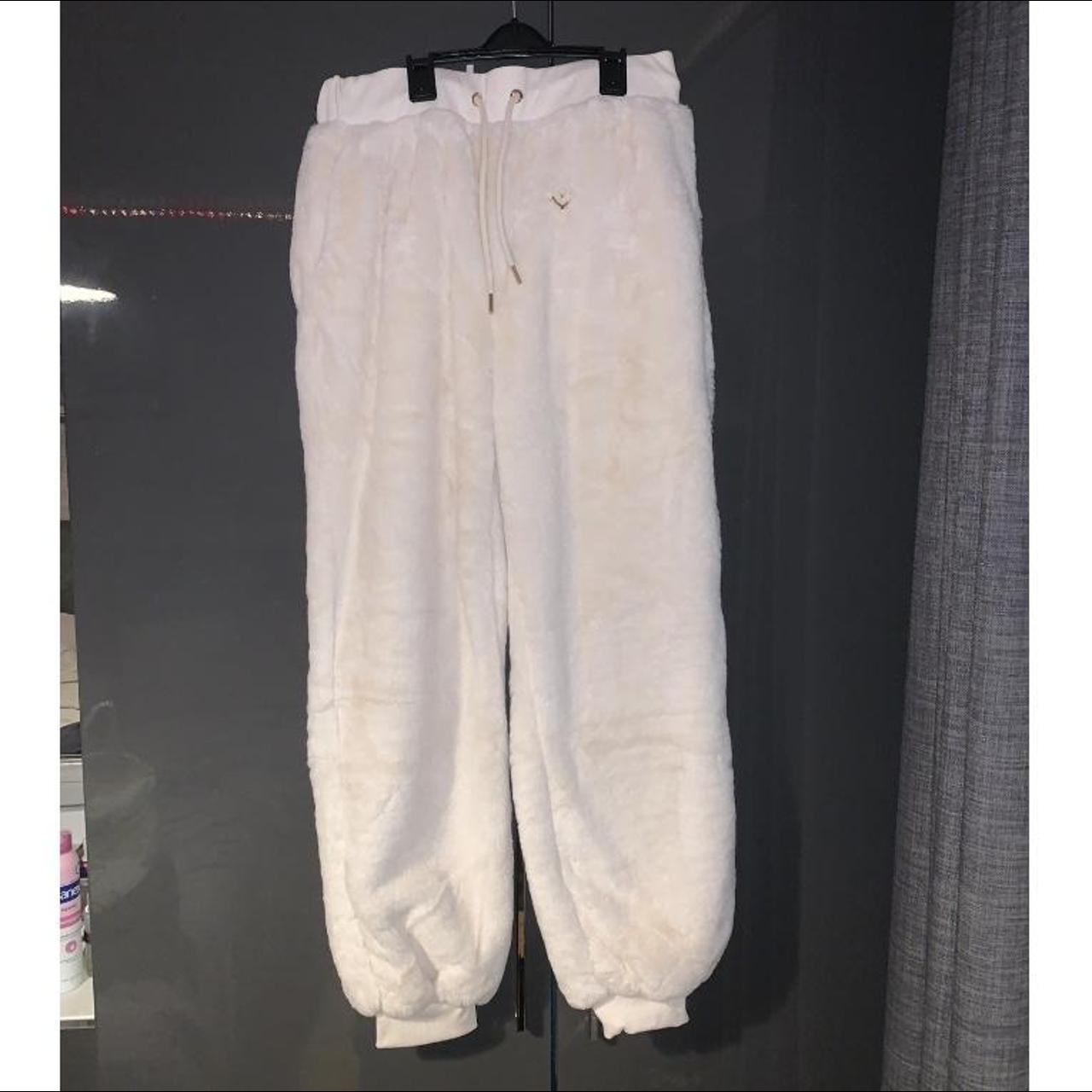 River island cream online joggers