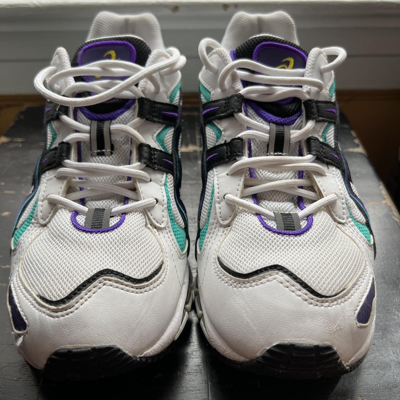 mens asics white trainers