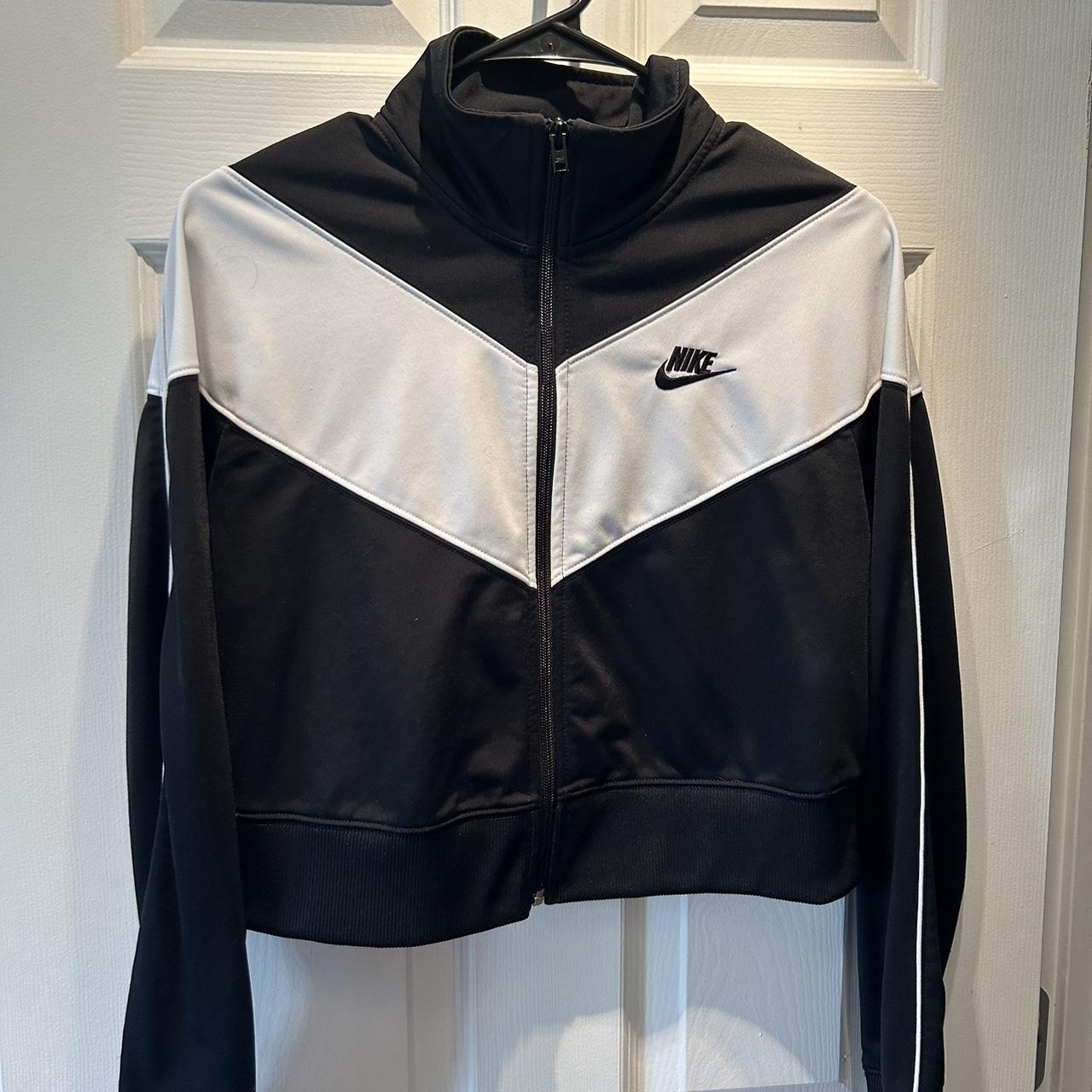nike women's two piece tracksuit