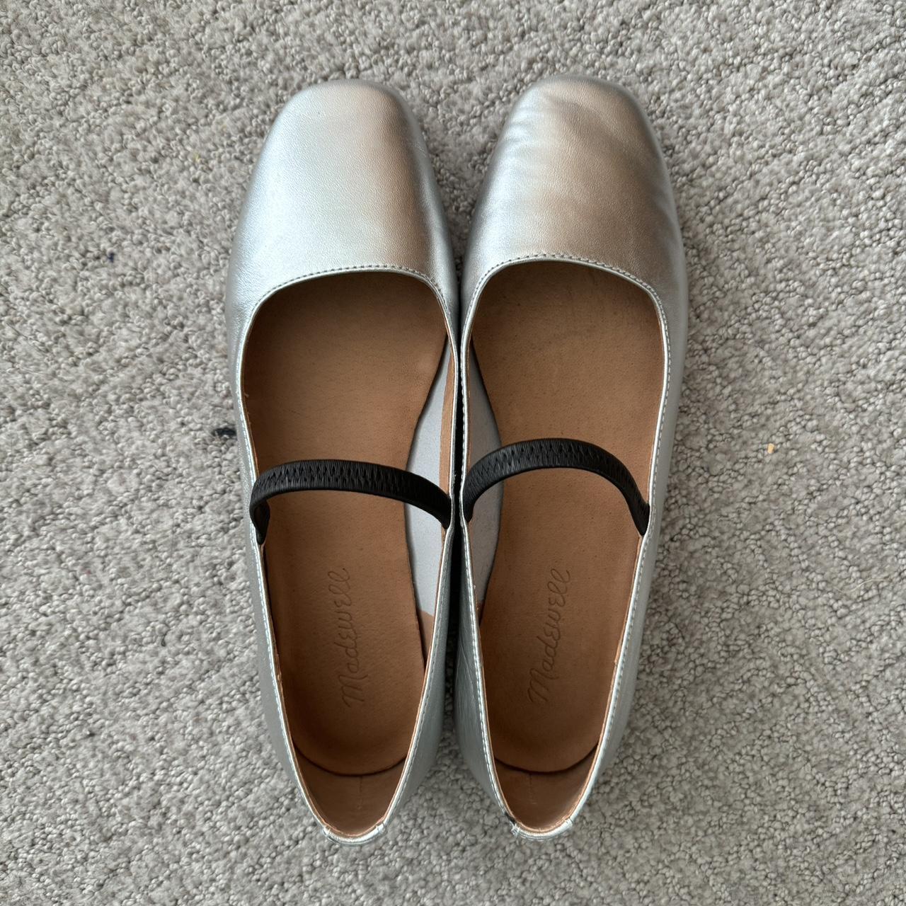 Madewell Greta Ballet Flats - Silver gently used -... - Depop