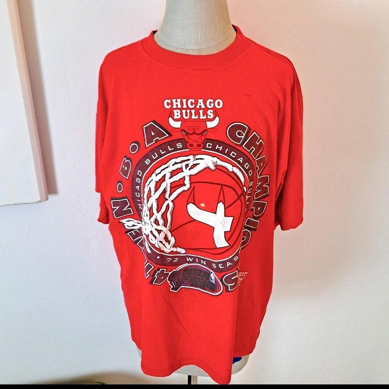 Chicago Bulls Mens T- Shirts Vintage, S