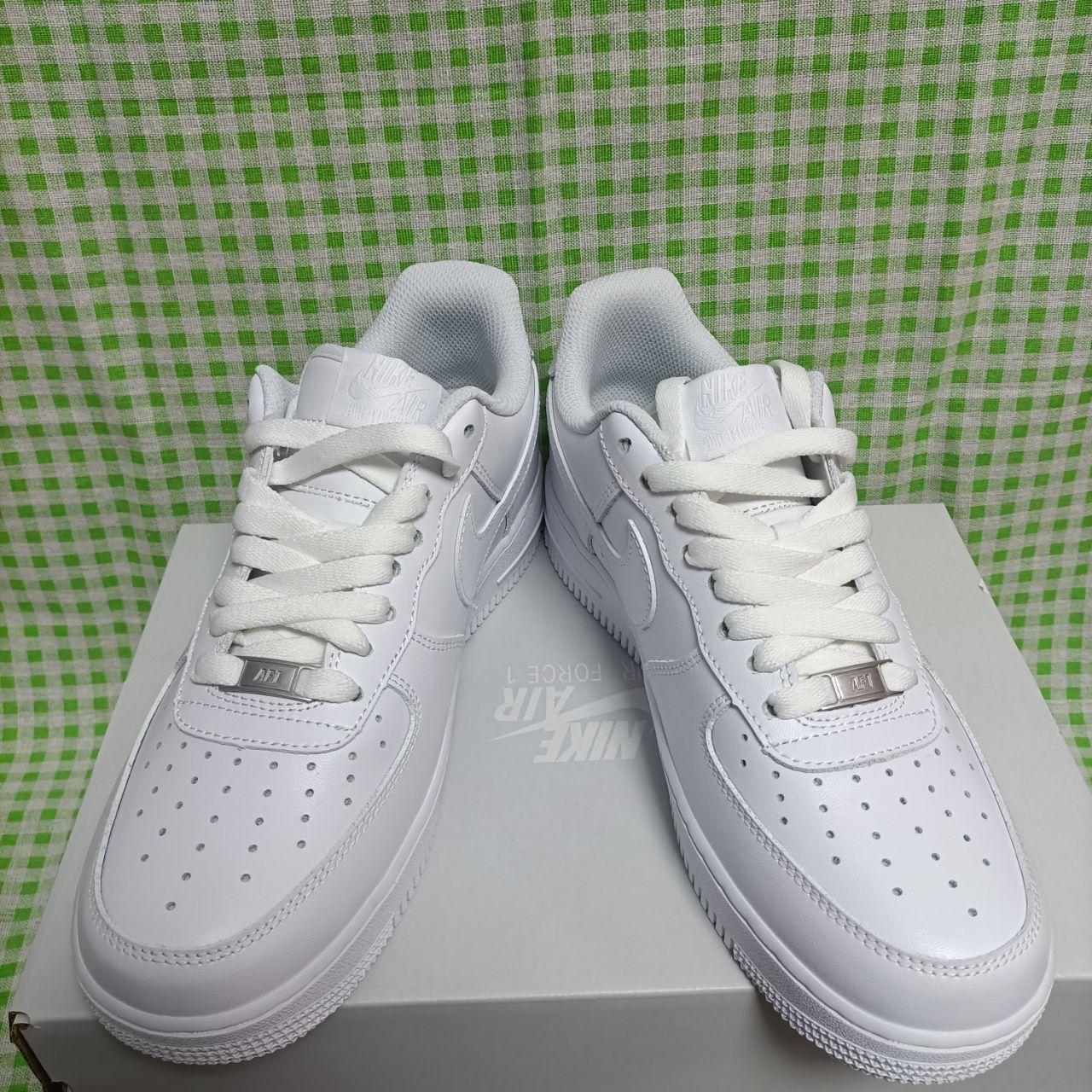 size 9 air force ones