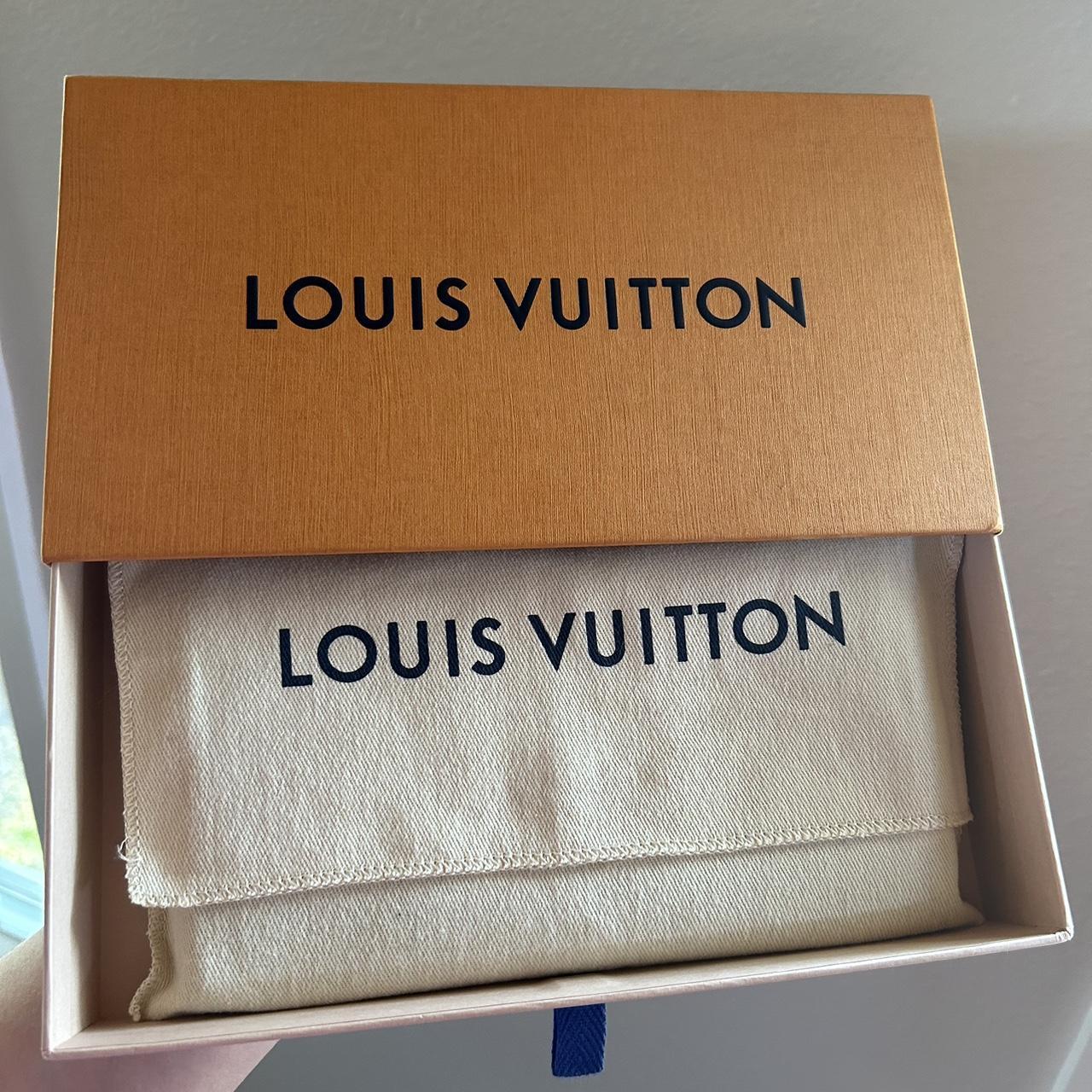 Louis Vuitton Zippy Wallet From the 2017 - Depop