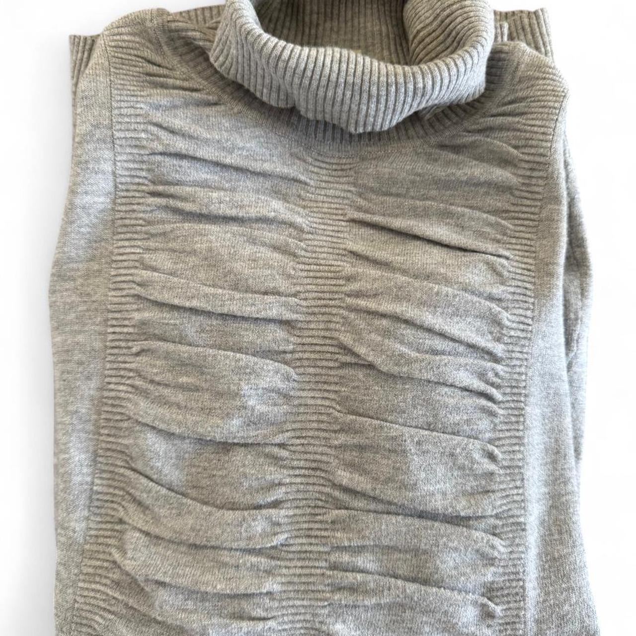 Cache Women's Top - Grey - S – Cache grey ruffle … - image 6