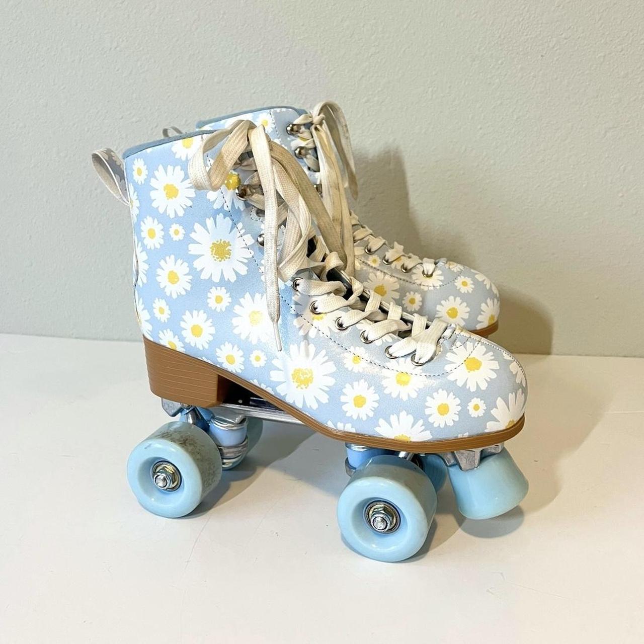Alter’d State Roller Skates, women’s 7. Cute pair... Depop