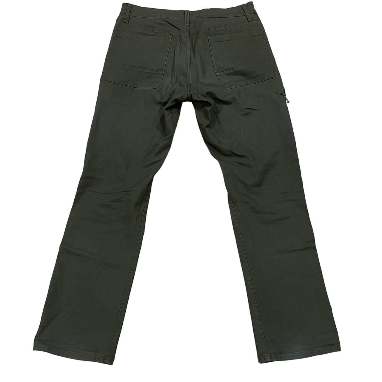 Men's relaxed fit weatherproof vintage pants Size - Depop