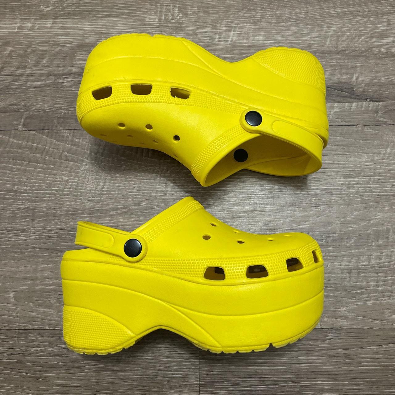 Yellow platform crocs deals dolls kill