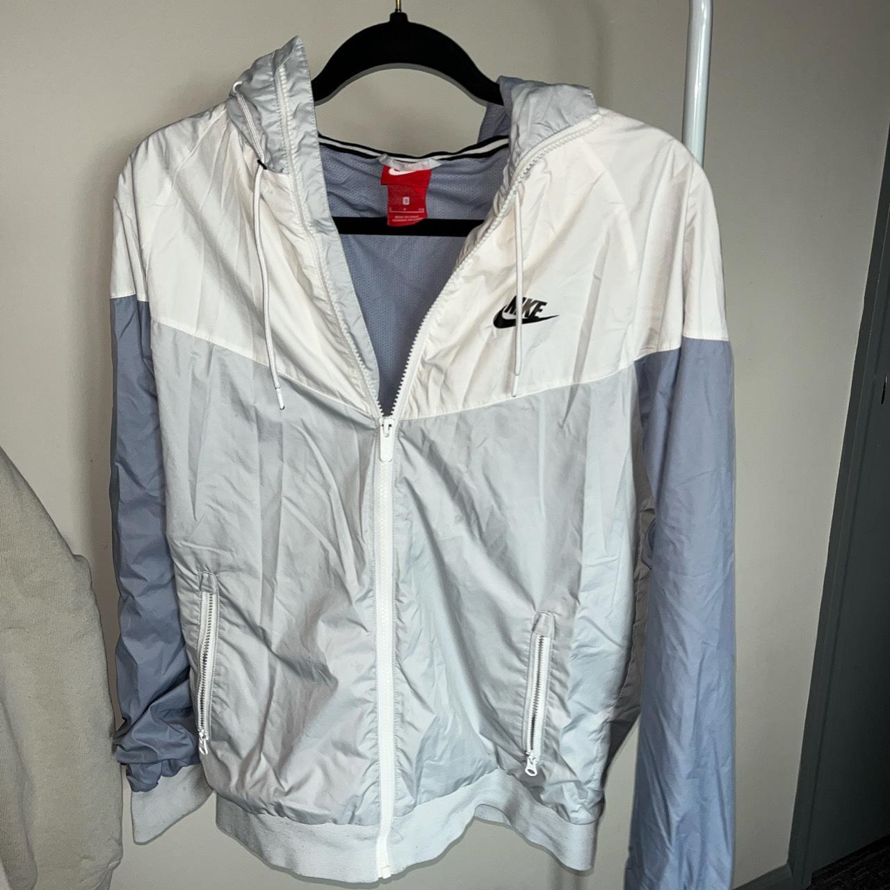 zip up windbreaker nike