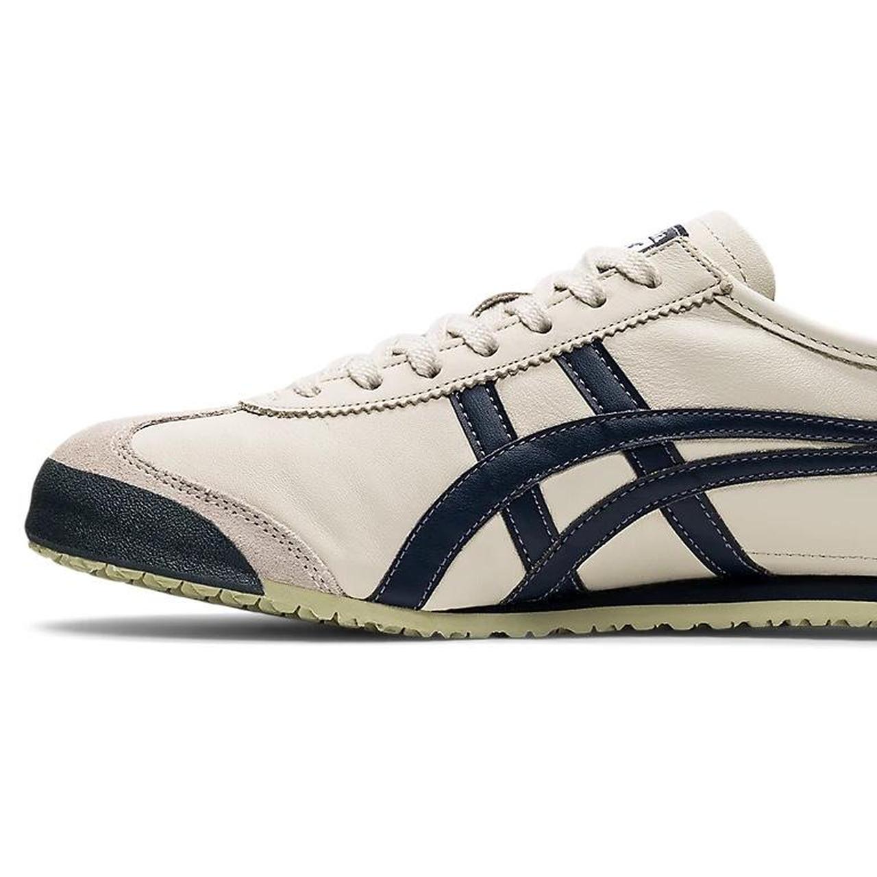 onitsuka tiger white and blue