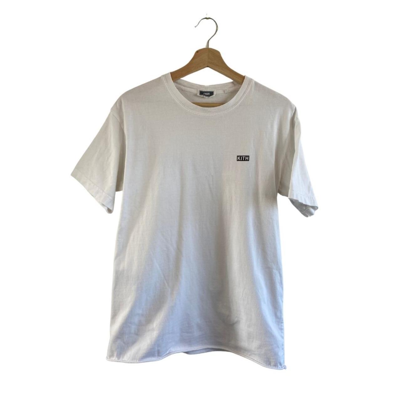 white Kith T-shirt Fits size S - Depop