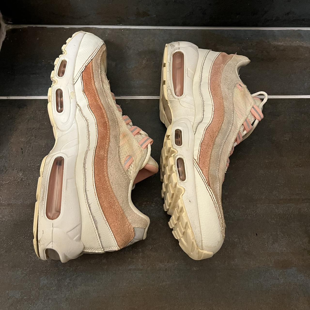 bleached coral air max 95