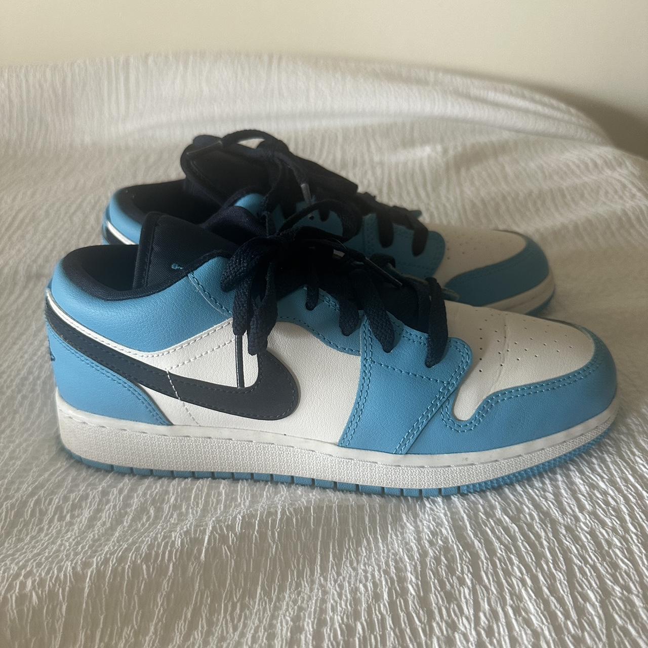 university blue jordan 1 womens size 8