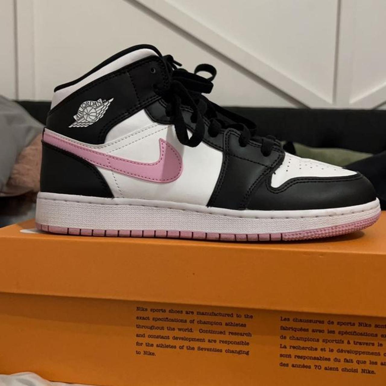 Jordan Women's Pink and White Trainers | Depop