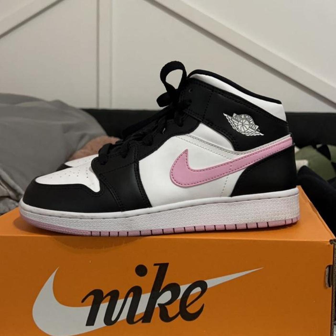 Jordan Women's Pink and White Trainers | Depop