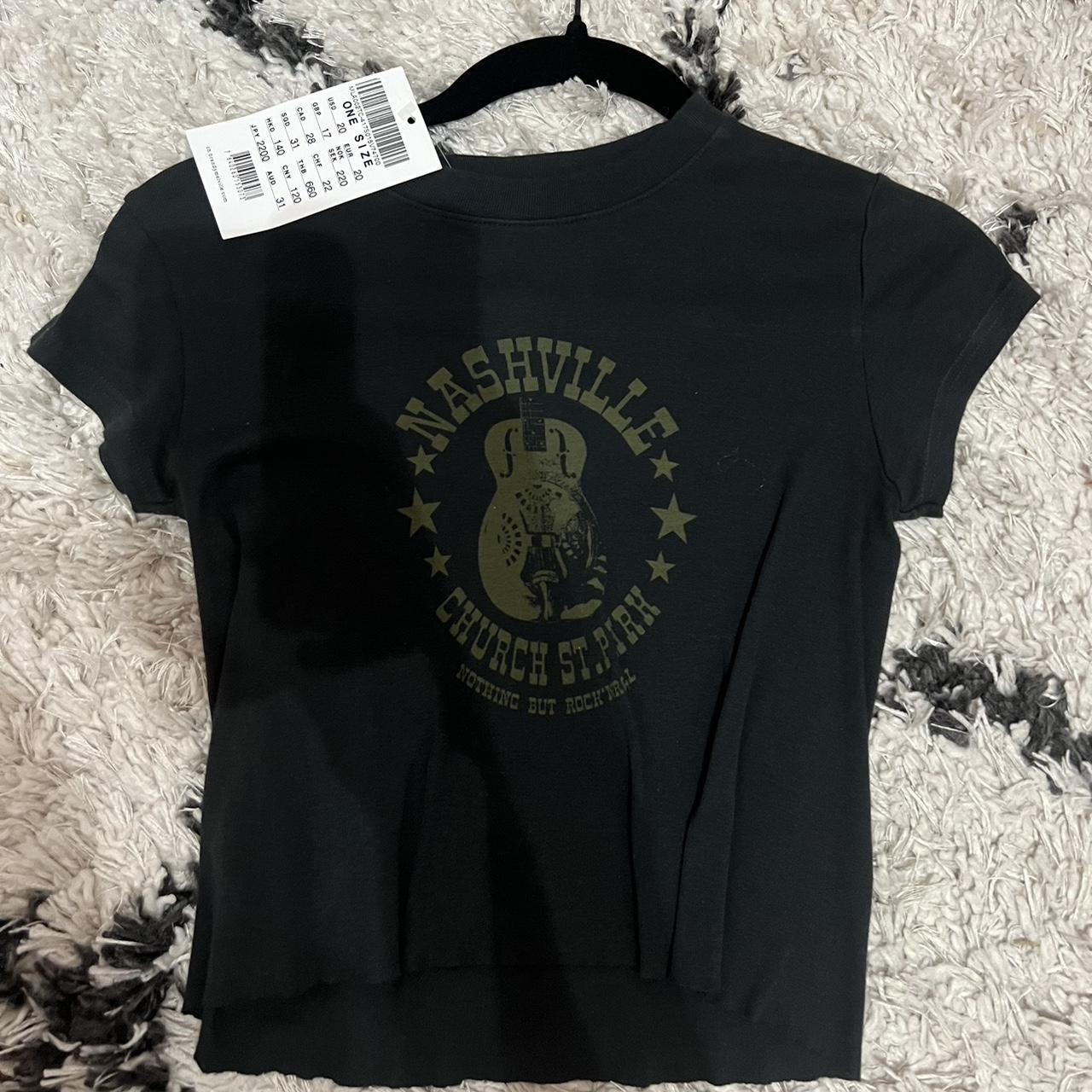 Brandy Melville Women's Black and Grey Tshirt Depop