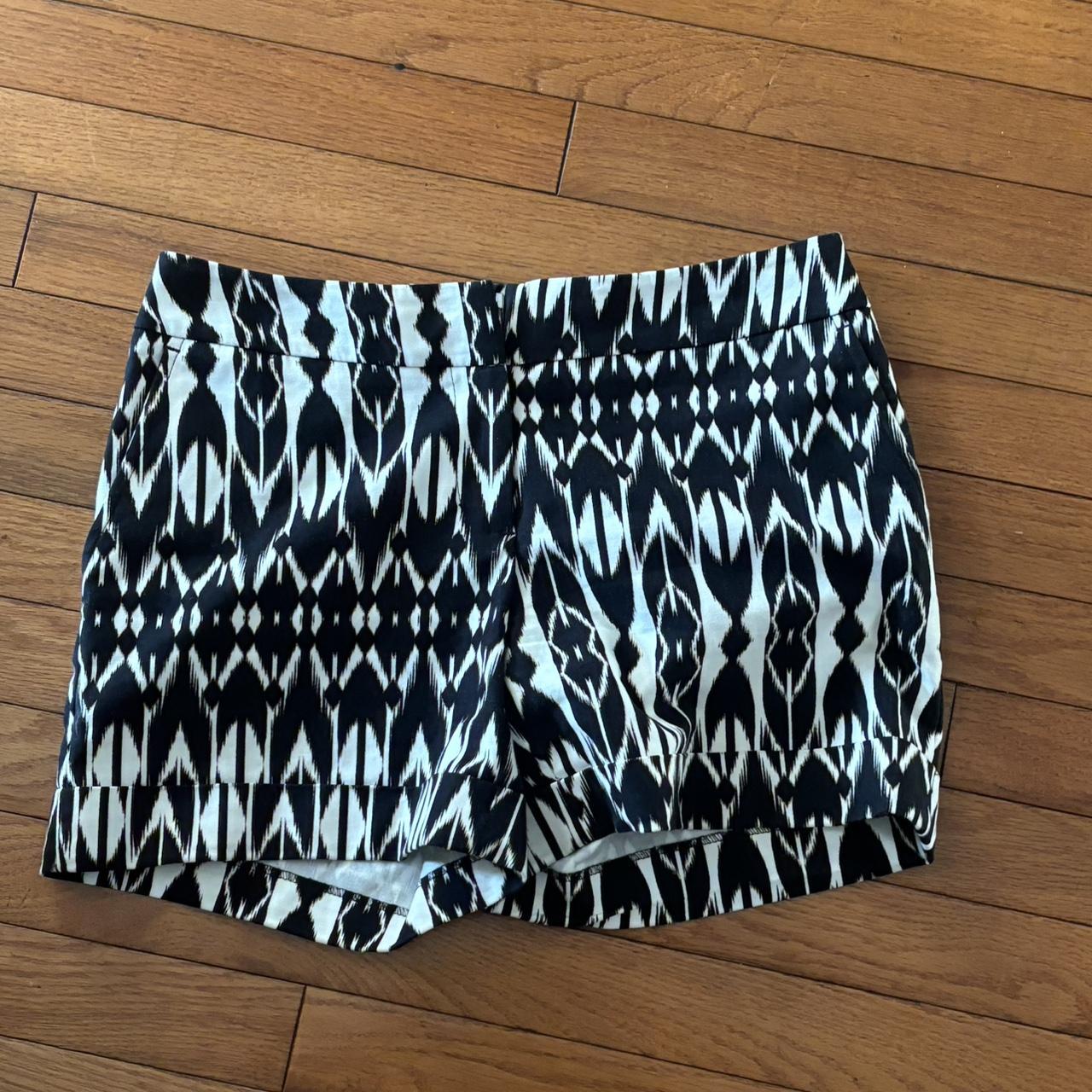 Like new Black and white tribal print shorts and... - Depop